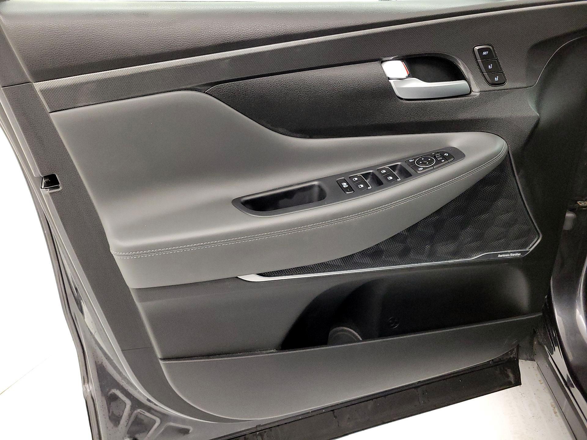 Thumbnail: 2023 Hyundai Santa Fe - 12