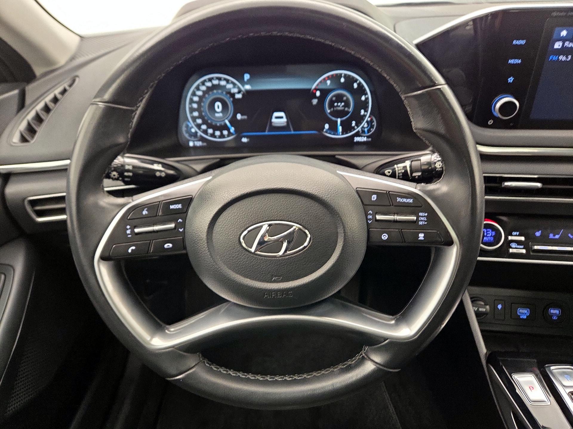 Thumbnail: 2022 Hyundai Sonata - 10