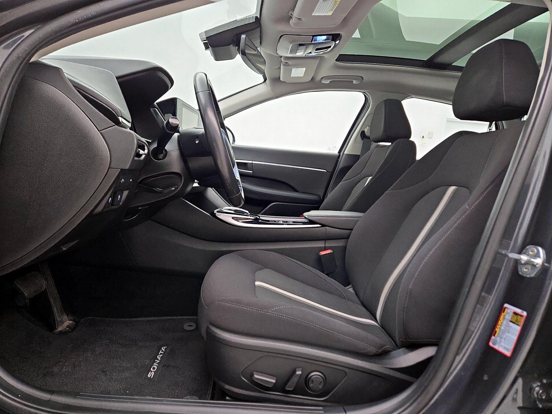 Thumbnail: 2022 Hyundai Sonata - 11