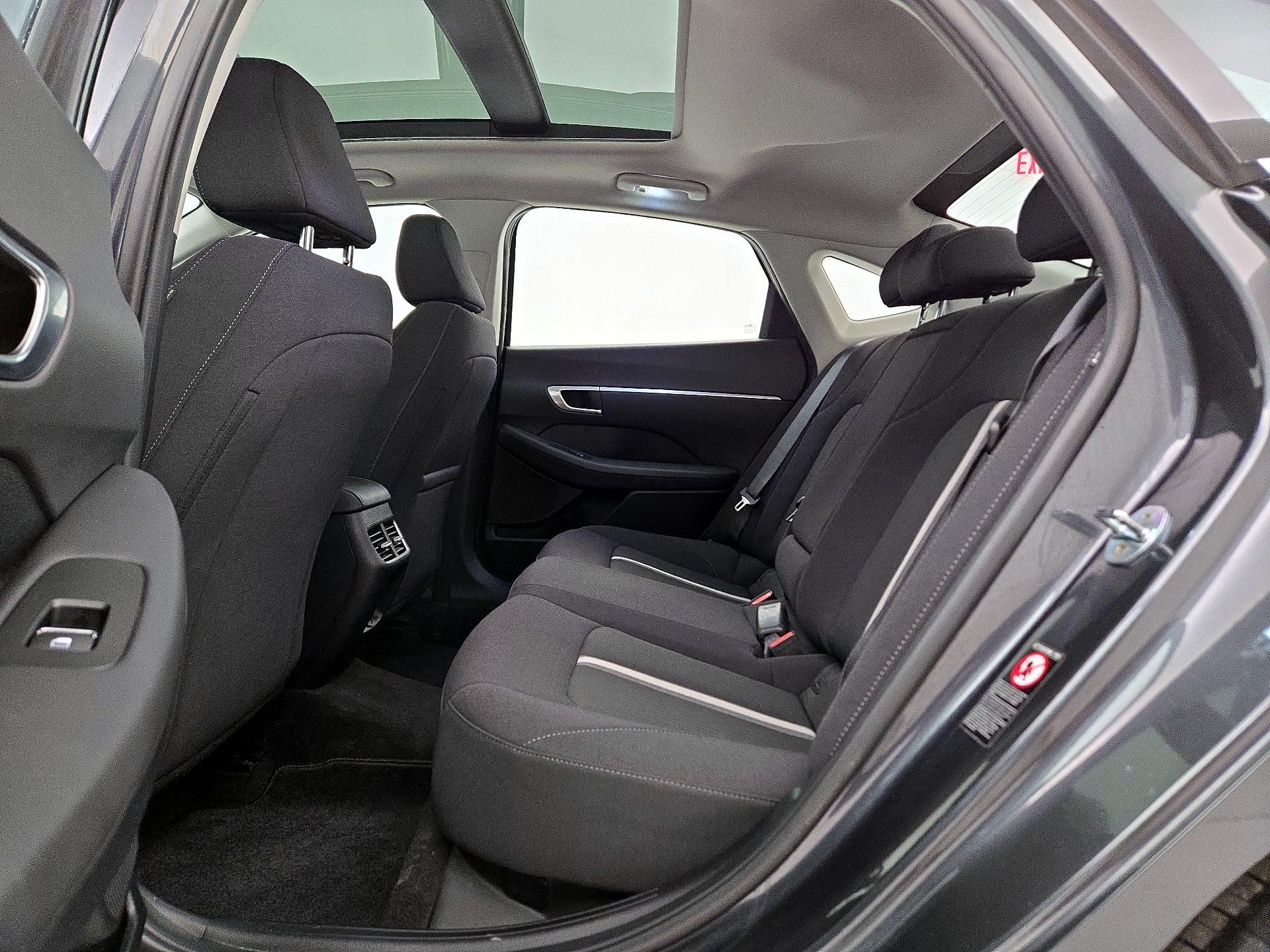 Thumbnail: 2022 Hyundai Sonata - 20