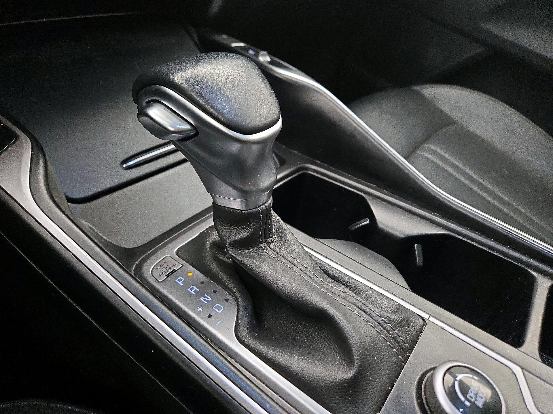 Thumbnail: 2023 Kia Sorento - 18