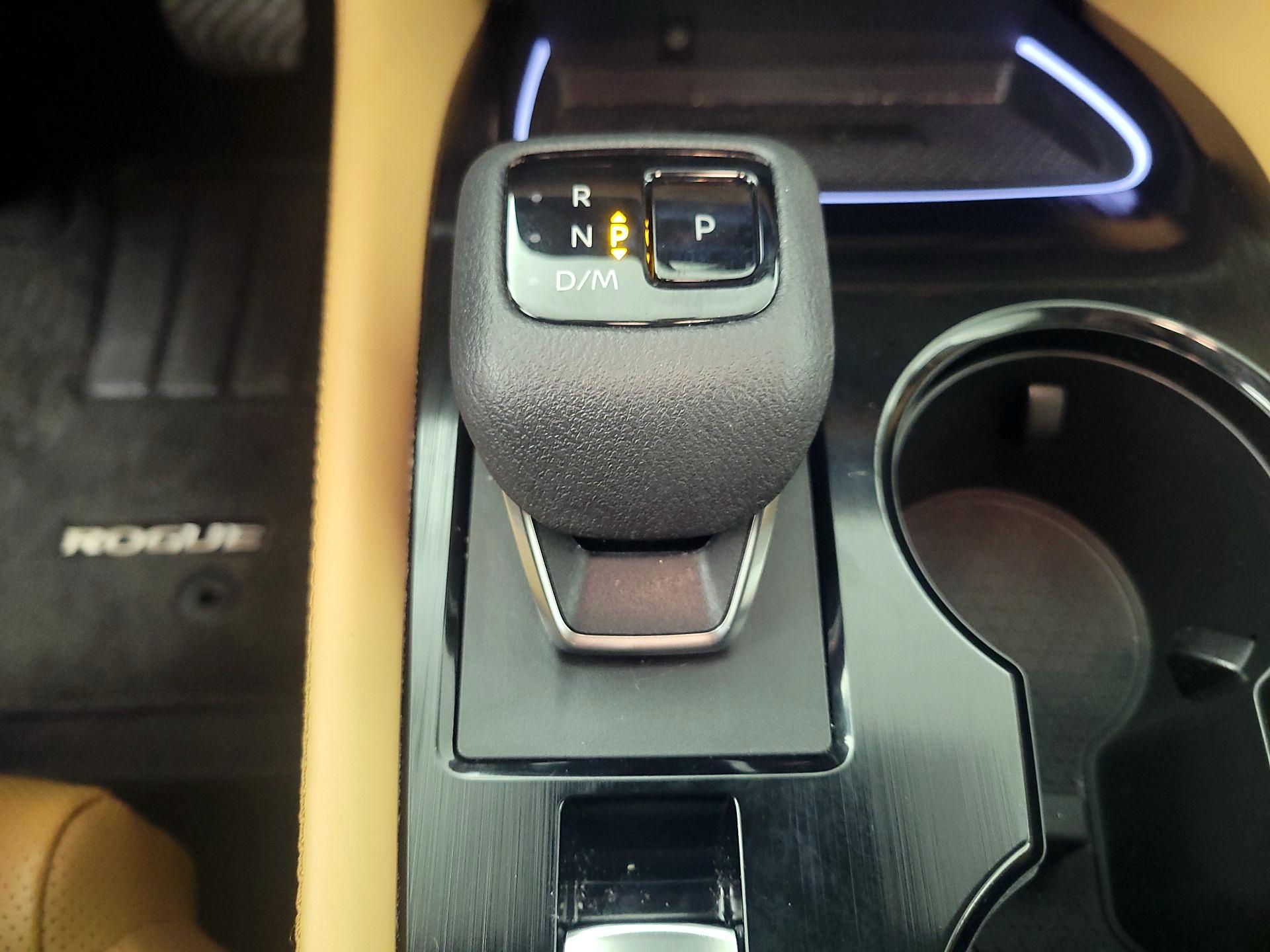 Thumbnail: 2023 Nissan Rogue - 18