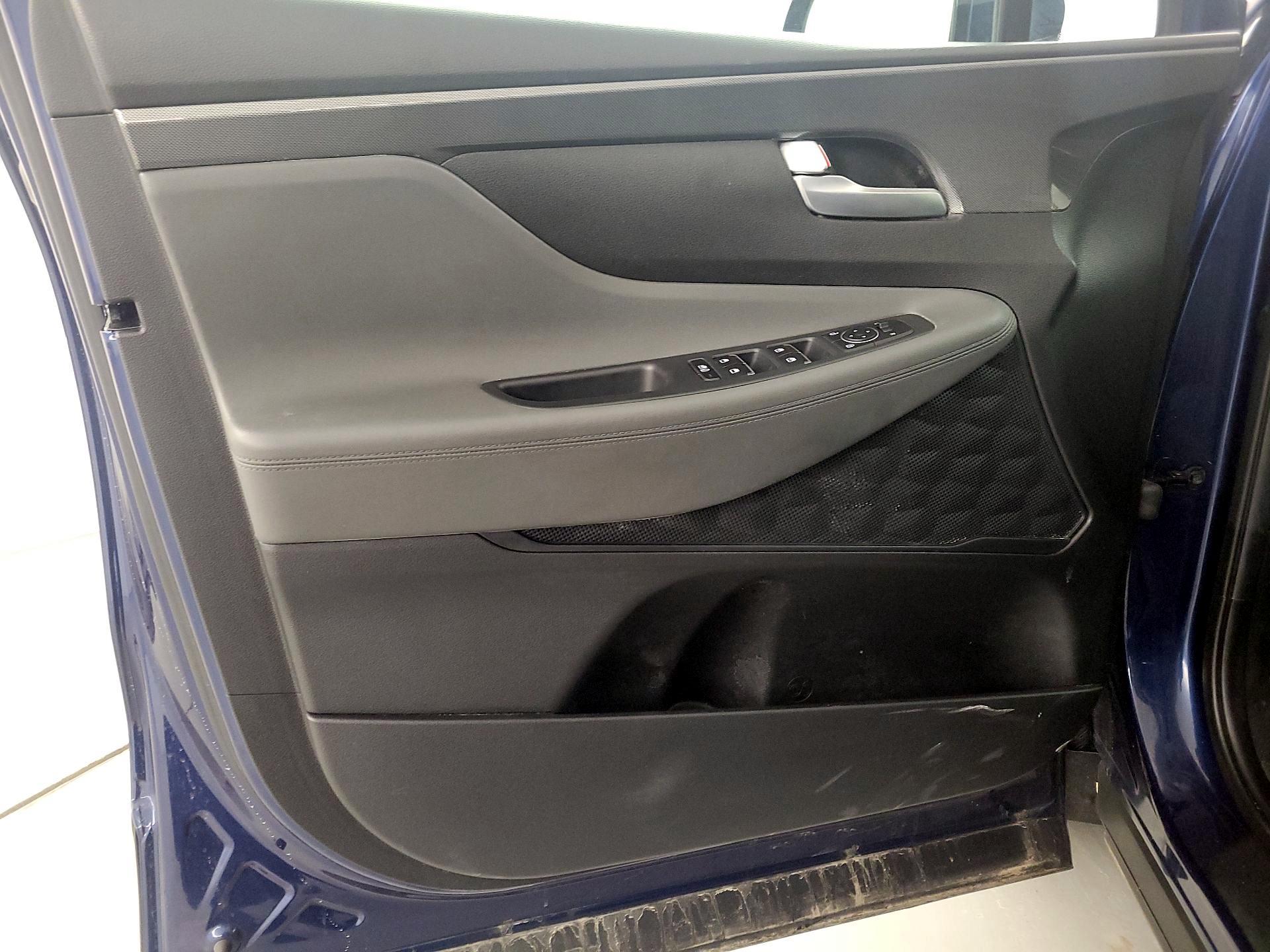 Thumbnail: 2023 Hyundai Santa Fe - 12