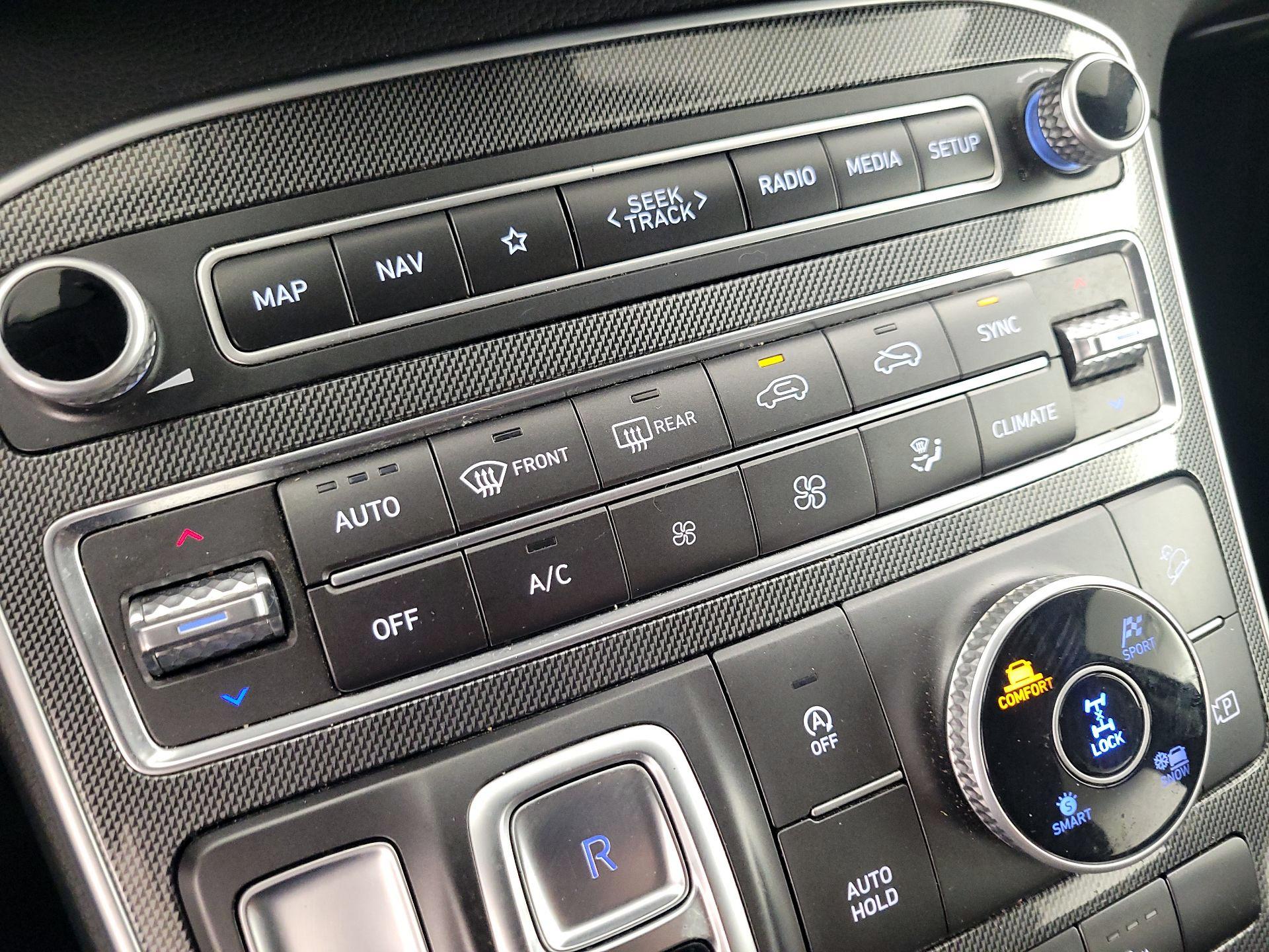 Thumbnail: 2023 Hyundai Santa Fe - 17