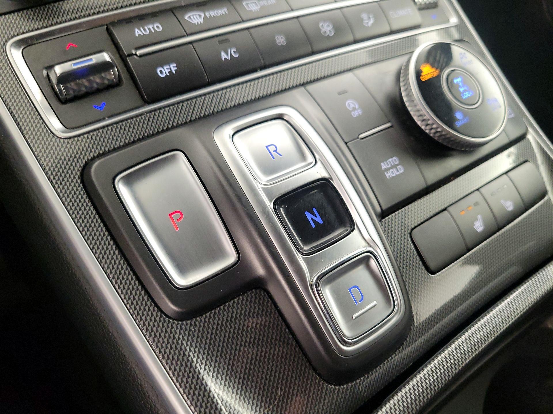 Thumbnail: 2023 Hyundai Santa Fe - 18