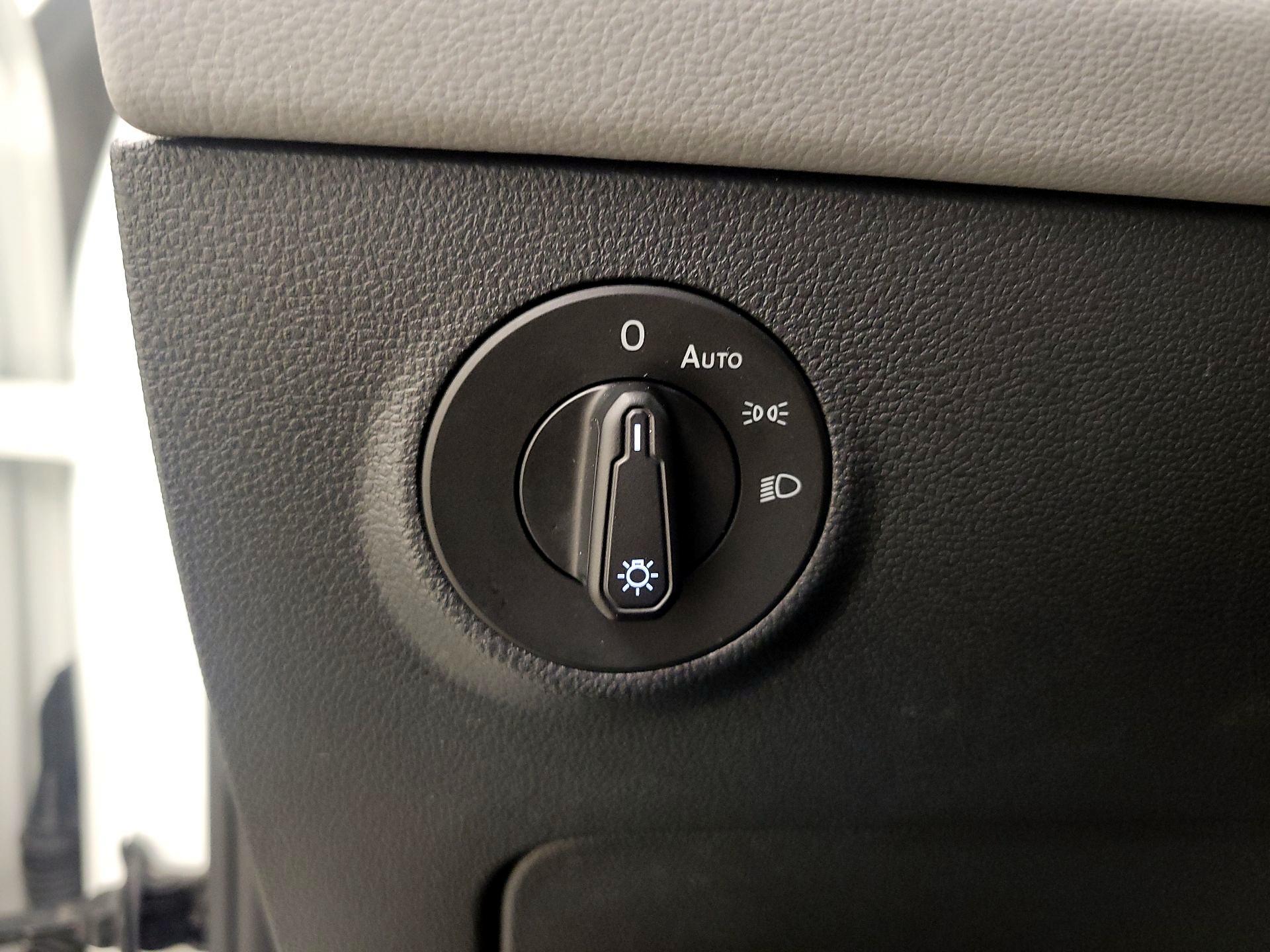 Thumbnail: 2024 Volkswagen Taos - 13