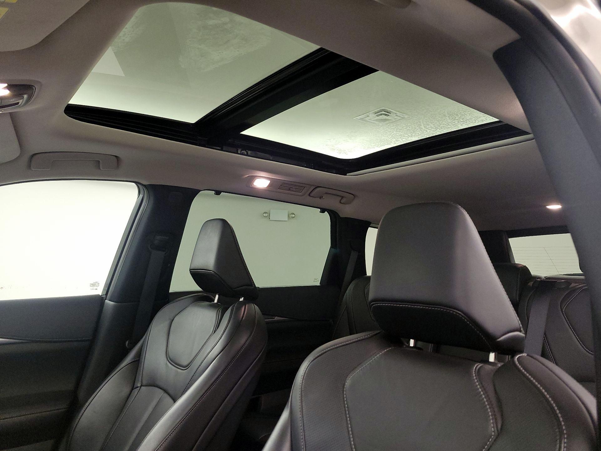 Thumbnail: 2023 INFINITI QX60 - 20