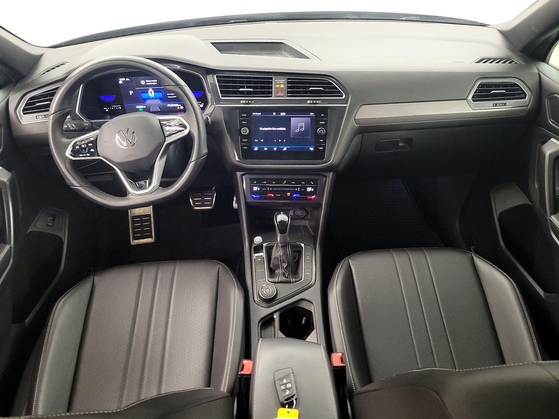 Thumbnail: 2022 Volkswagen Tiguan - 9