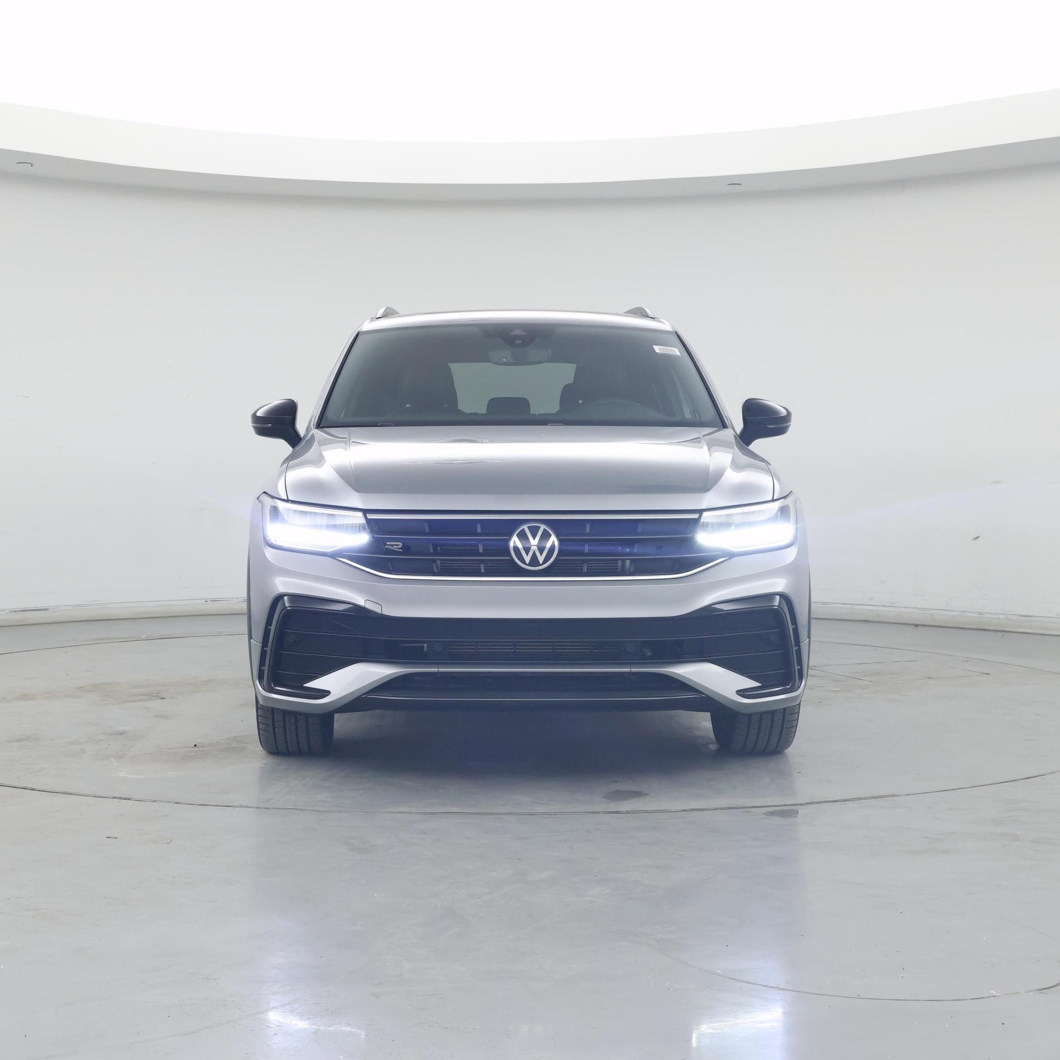 Thumbnail: 2022 Volkswagen Tiguan - 5