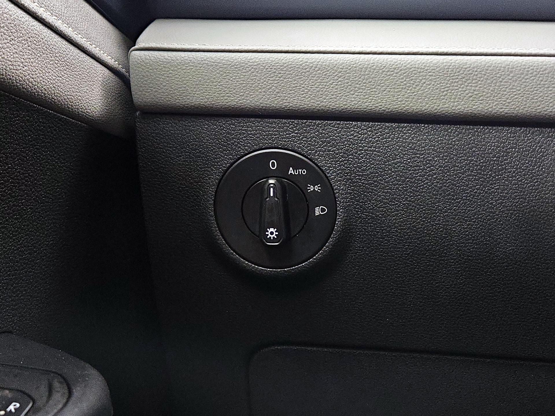 Thumbnail: 2024 Volkswagen Taos - 13