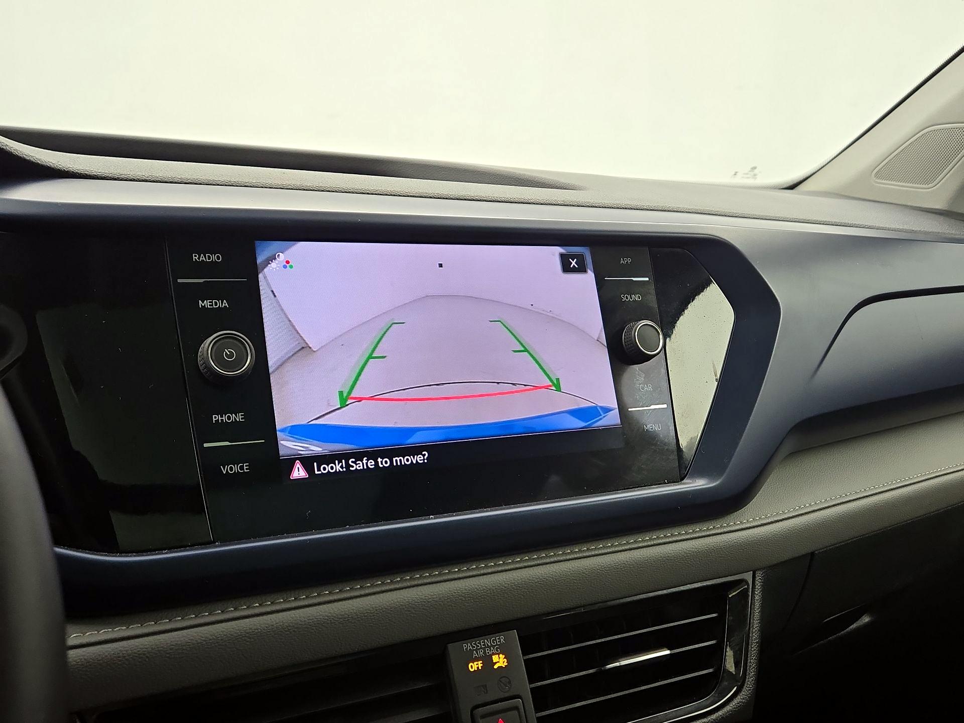 Thumbnail: 2024 Volkswagen Taos - 14