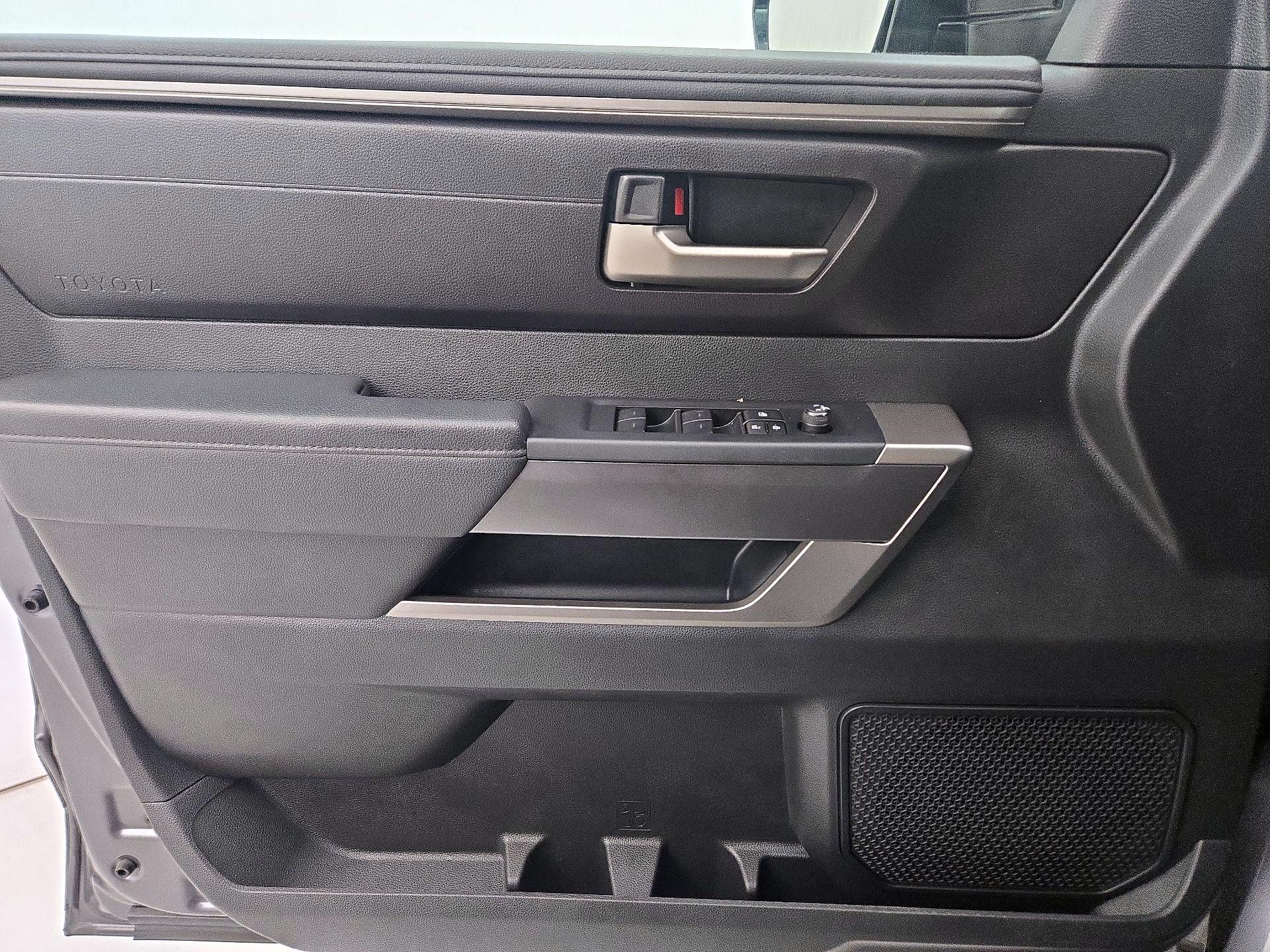 Thumbnail: 2024 Toyota Tundra - 12