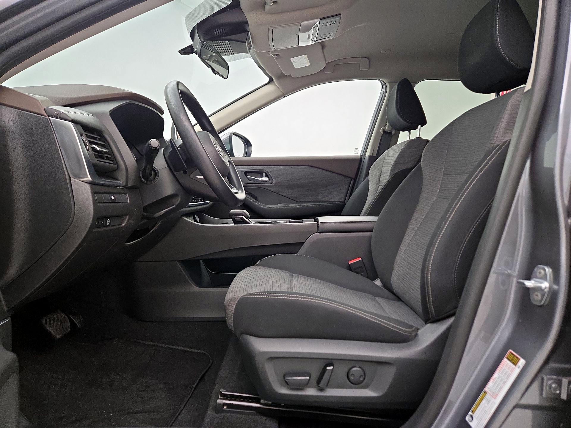 Thumbnail: 2023 Nissan Rogue - 11