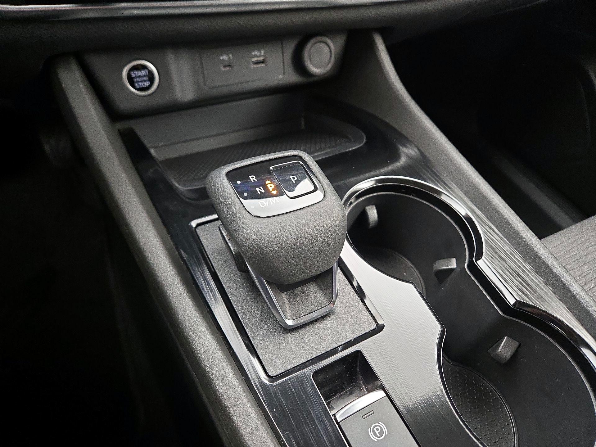 Thumbnail: 2023 Nissan Rogue - 17