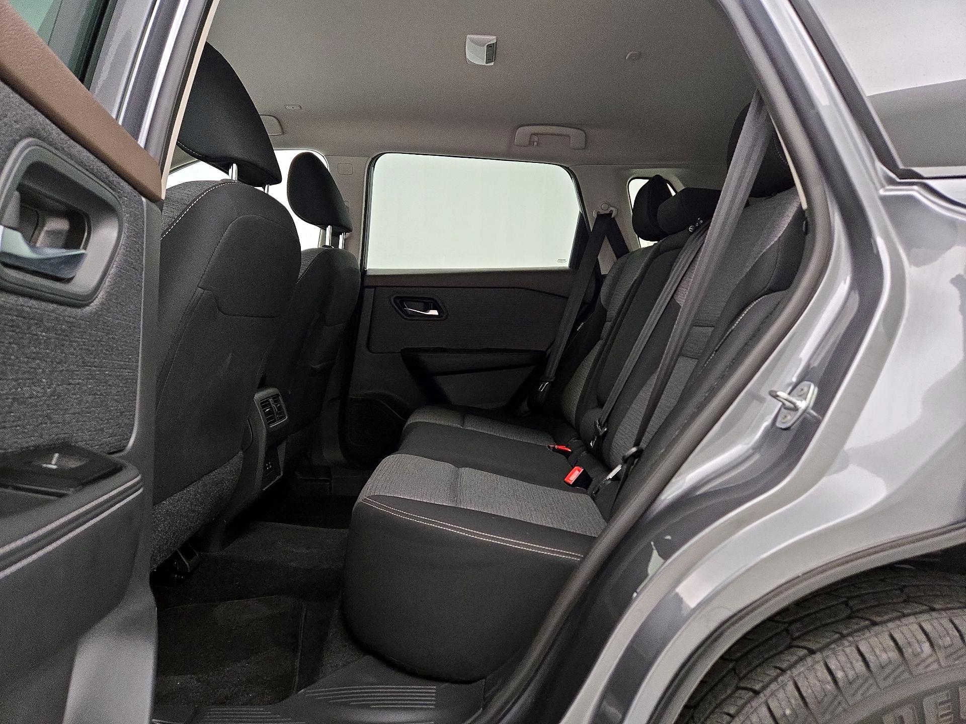 Thumbnail: 2023 Nissan Rogue - 19