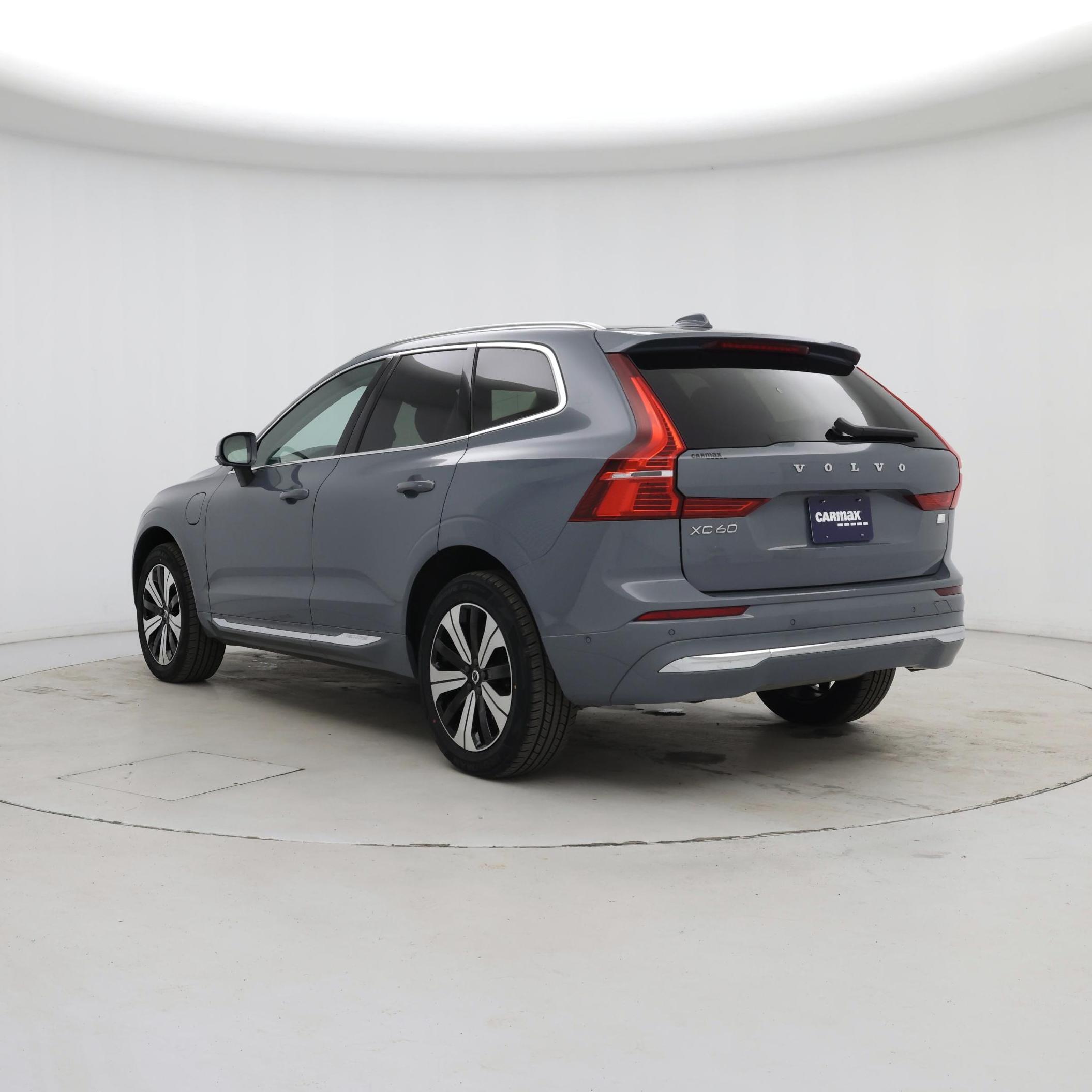 Thumbnail: 2023 Volvo XC60 - 2