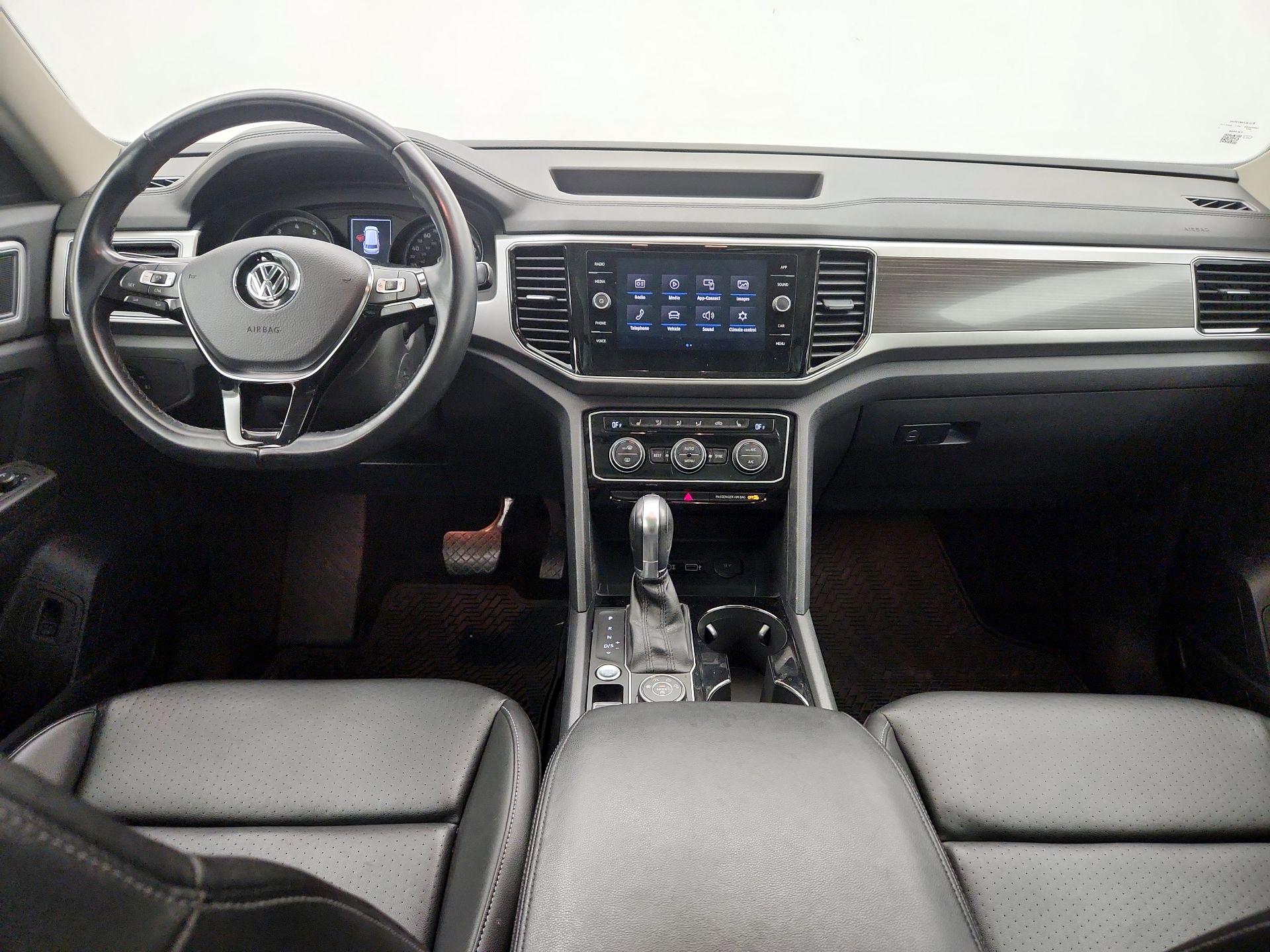 Thumbnail: 2018 Volkswagen Atlas - 9