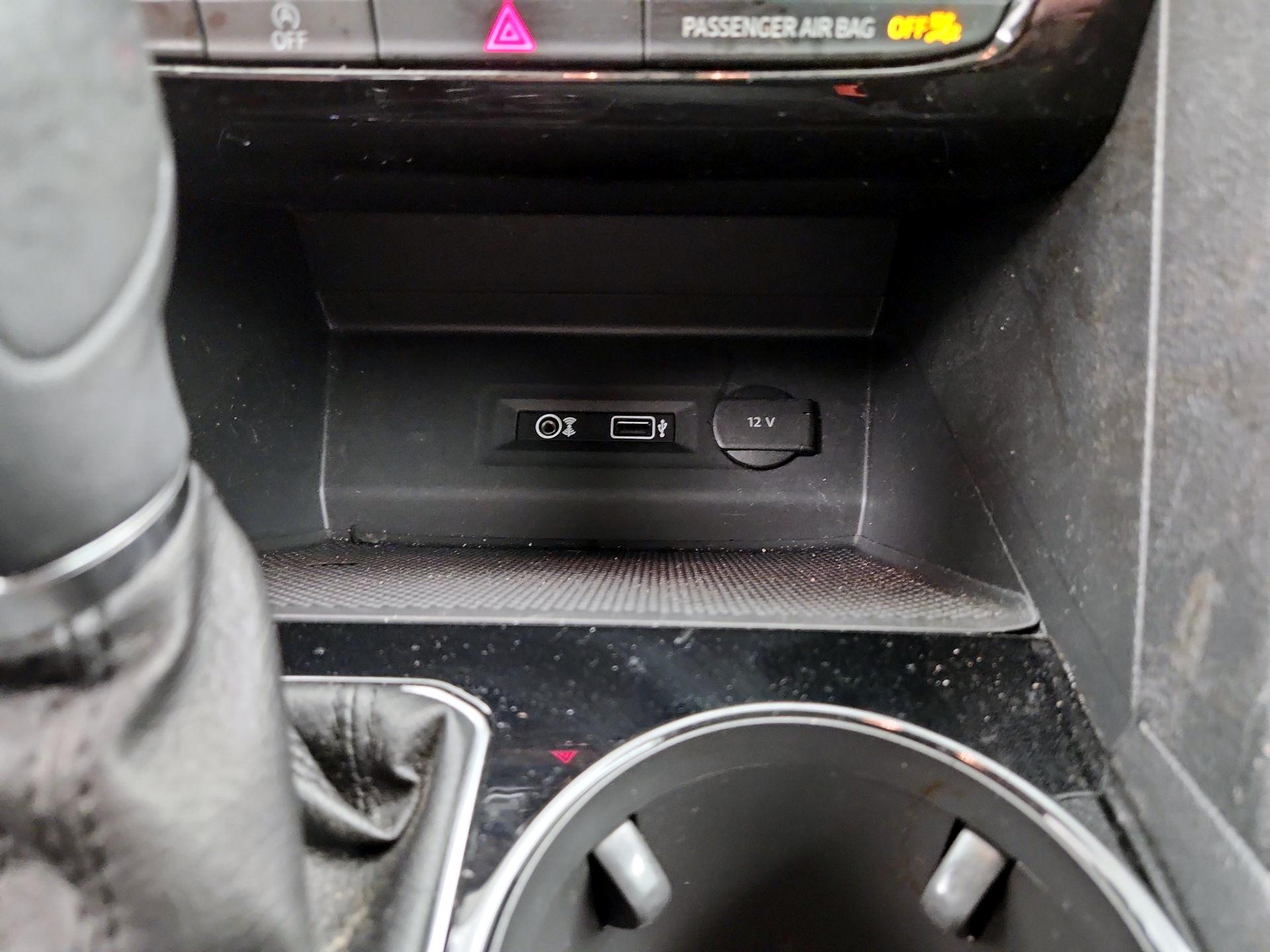 Thumbnail: 2018 Volkswagen Atlas - 18