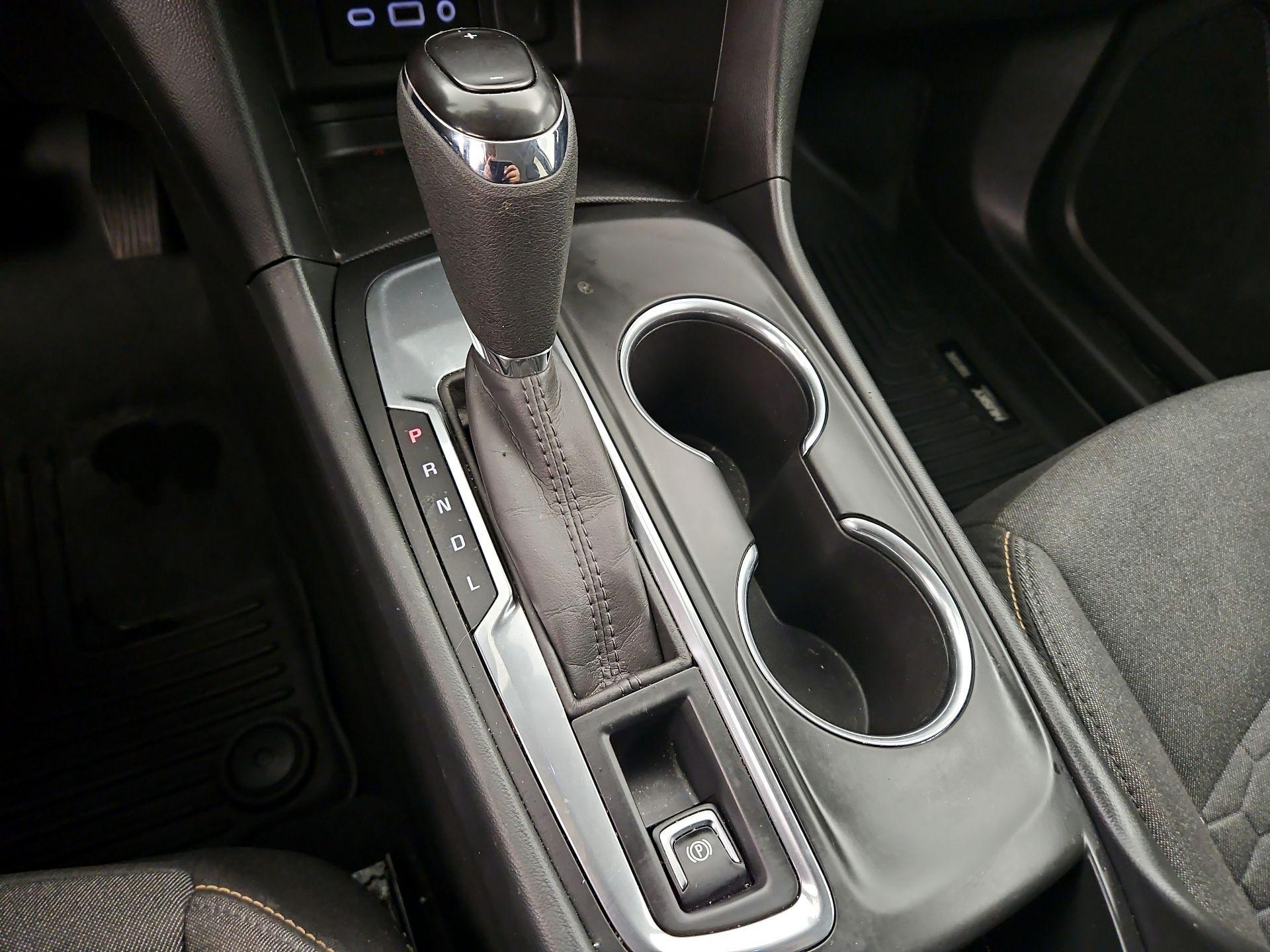 Thumbnail: 2020 Chevrolet Equinox - 17