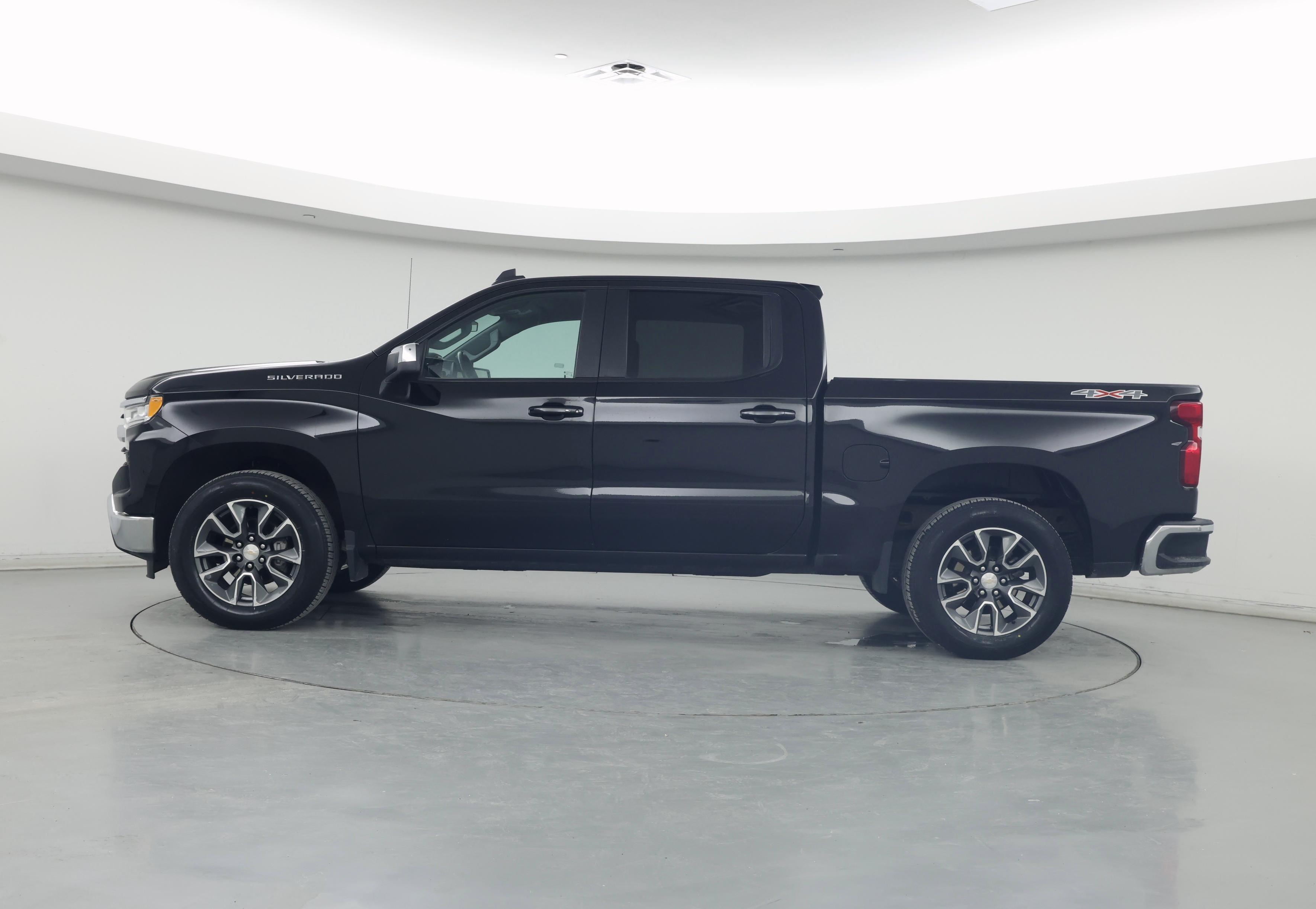 Thumbnail: 2023 Chevrolet Silverado 1500 - 3