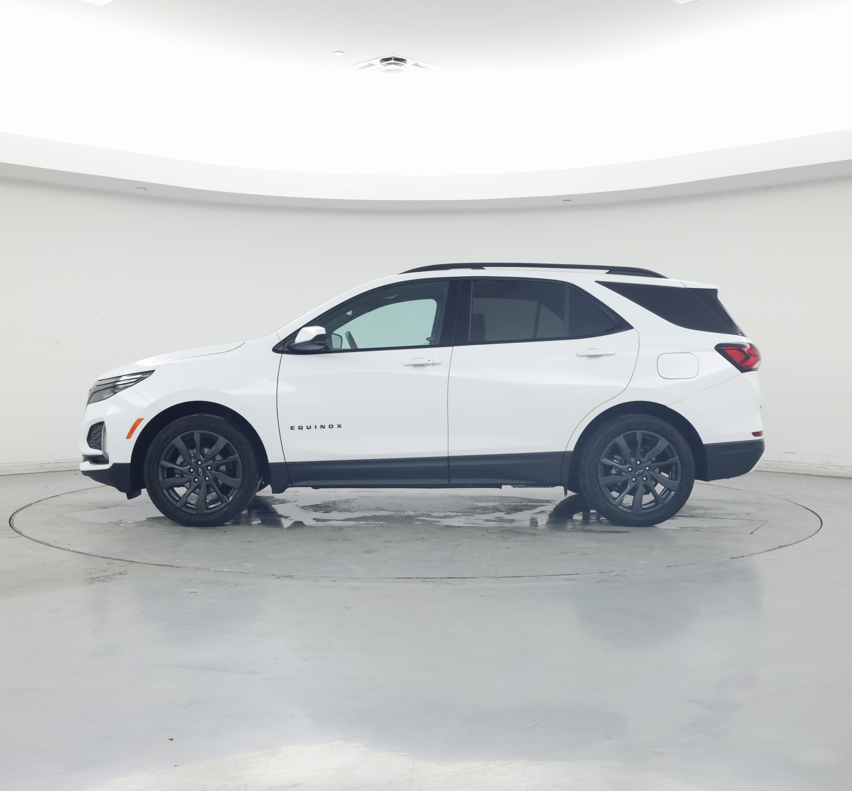 Thumbnail: 2023 Chevrolet Equinox - 3