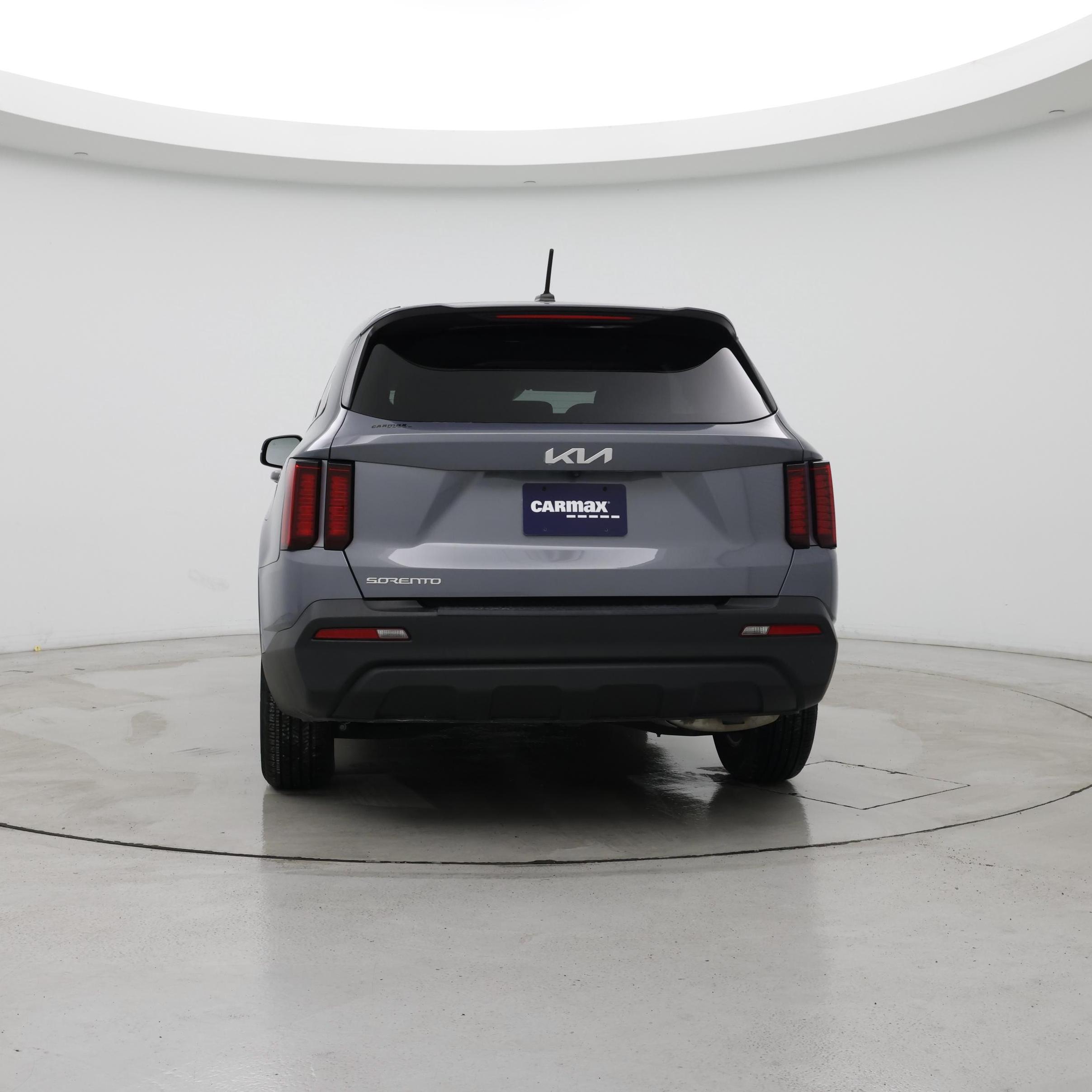 Thumbnail: 2023 Kia Sorento - 6