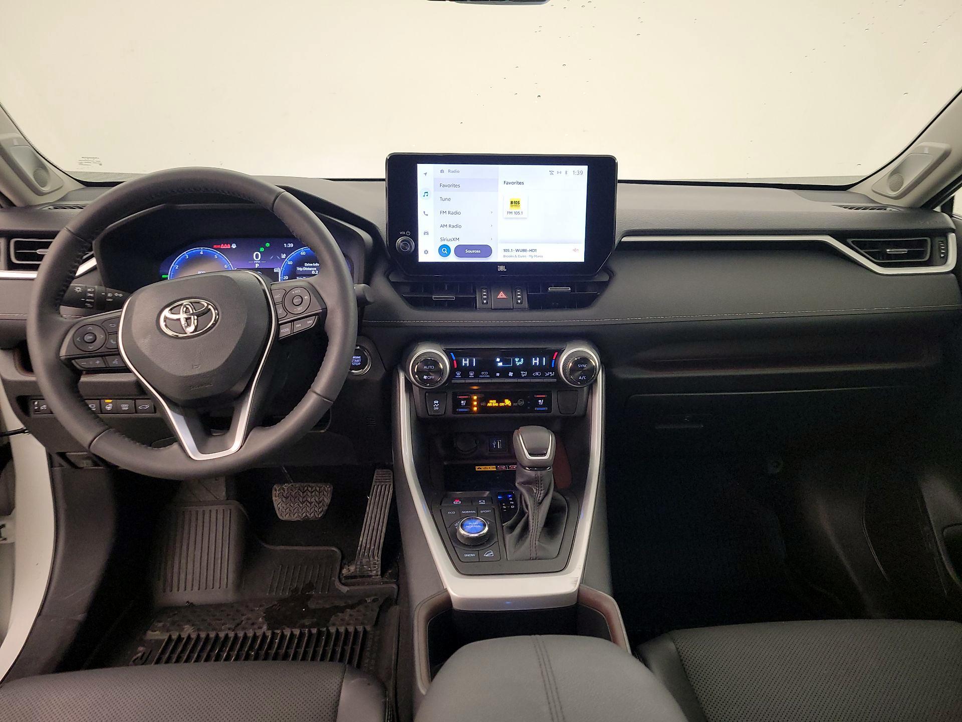 Thumbnail: 2023 Toyota RAV4 - 9