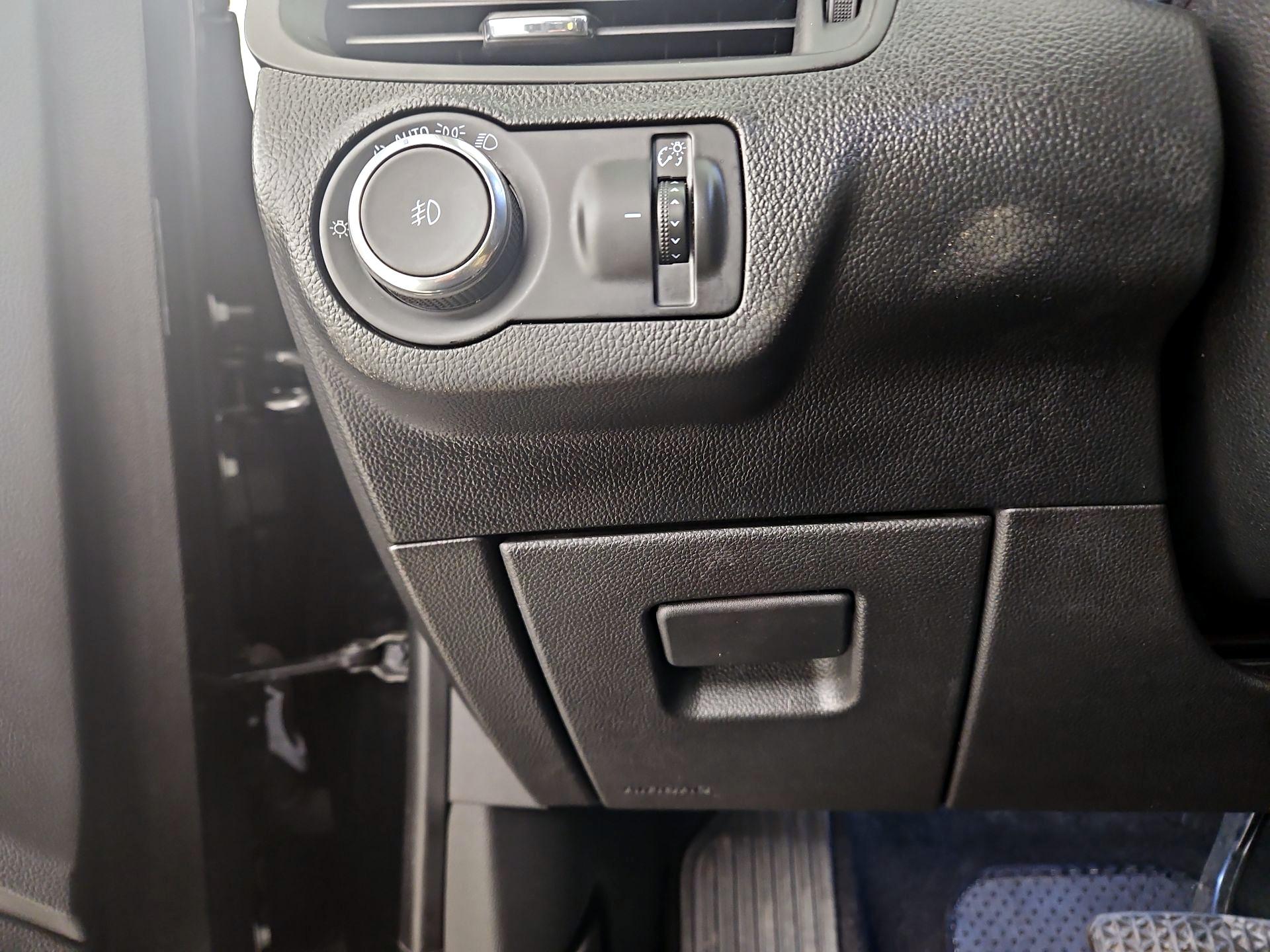 Thumbnail: 2017 Buick Envision - 13