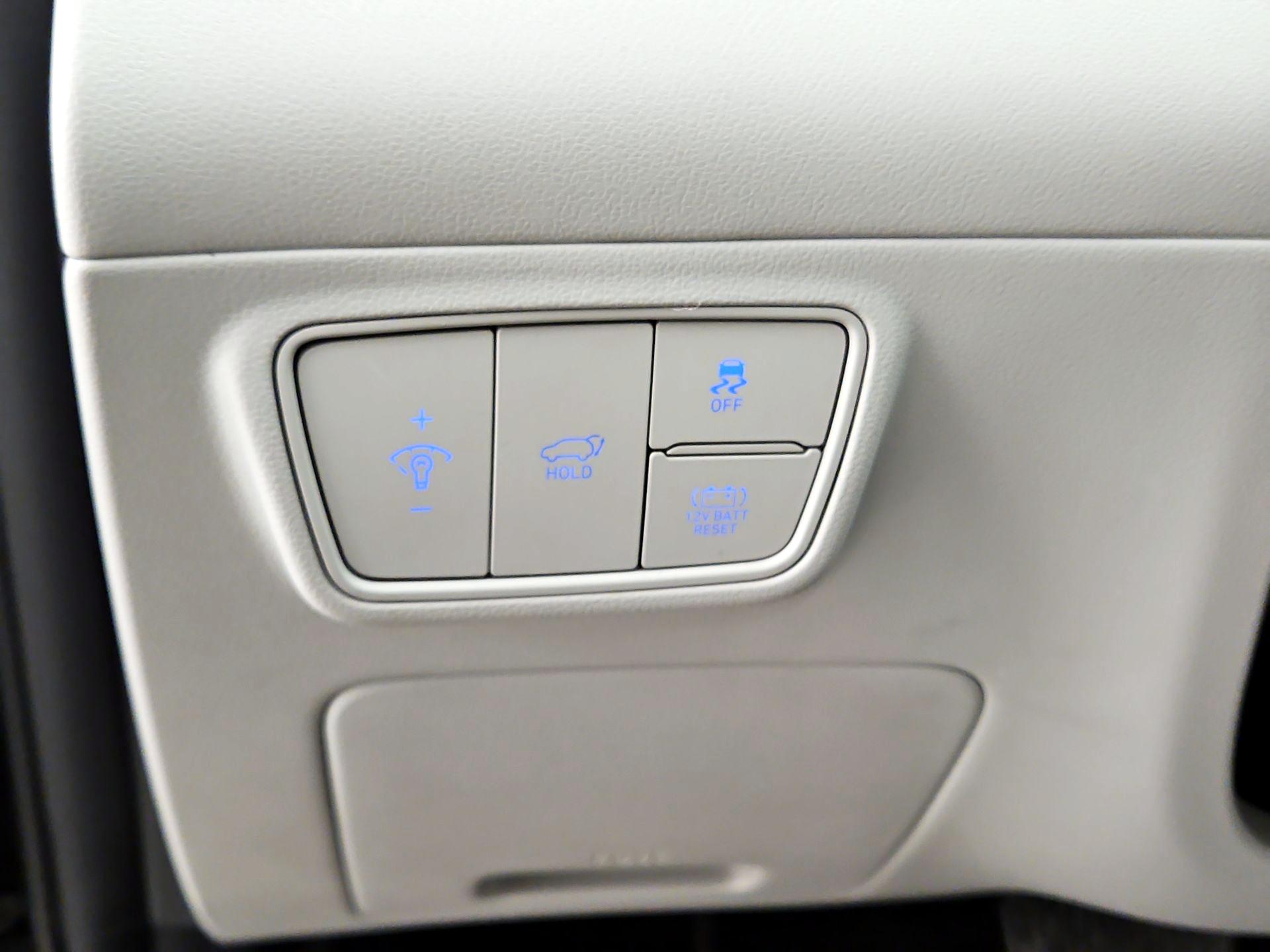 Thumbnail: 2023 Hyundai Tucson - 13