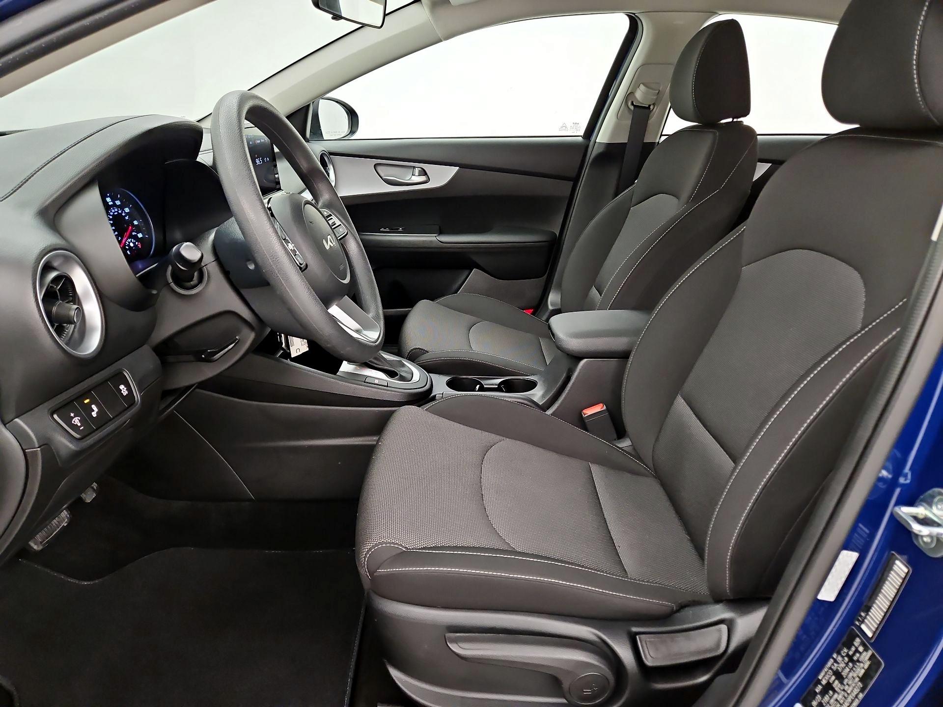 Thumbnail: 2023 Kia Forte - 11