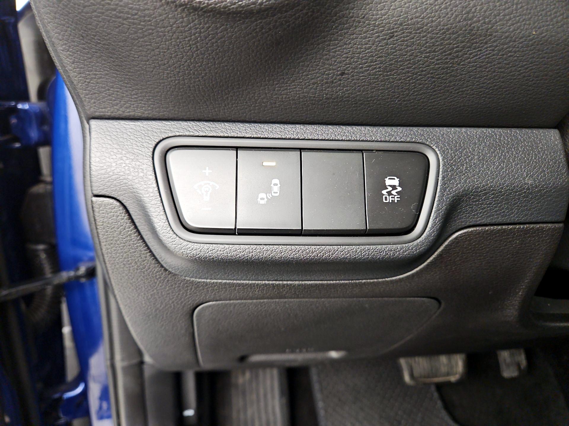 Thumbnail: 2023 Kia Forte - 13