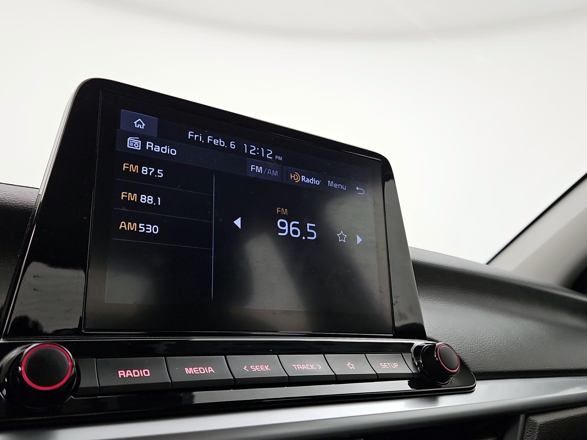 Thumbnail: 2023 Kia Forte - 15