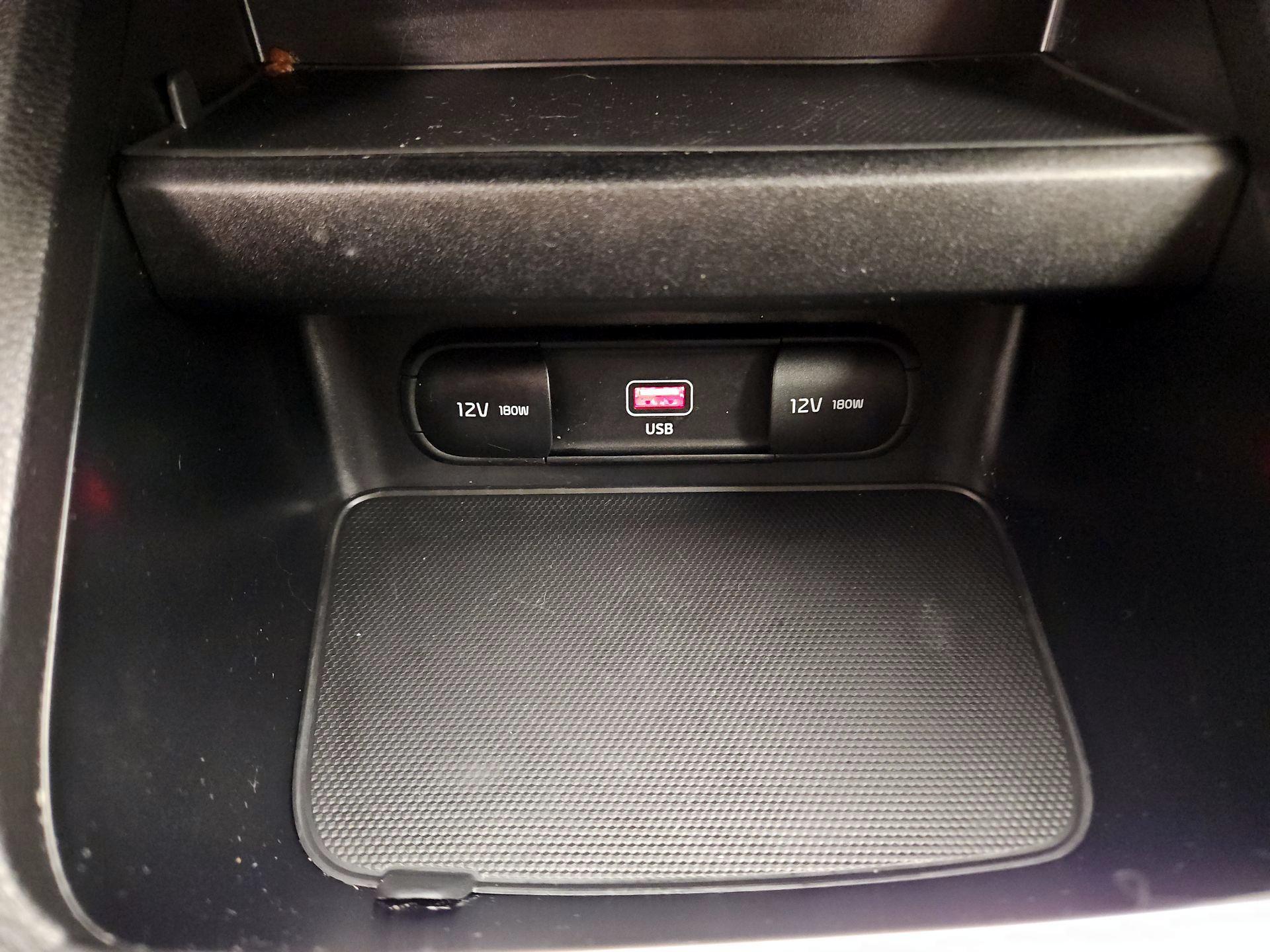 Thumbnail: 2023 Kia Forte - 18