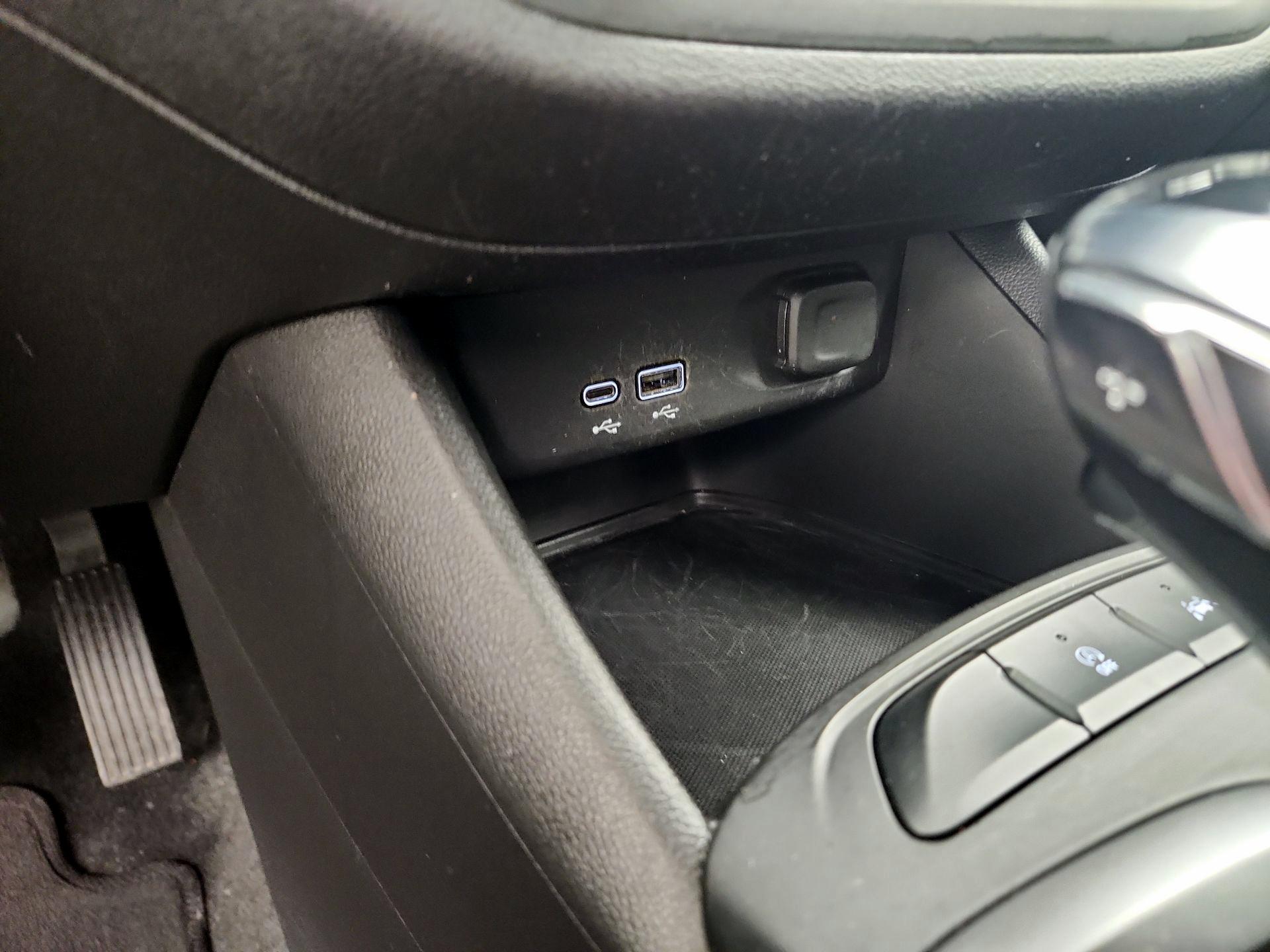 Thumbnail: 2024 Buick Envista - 18