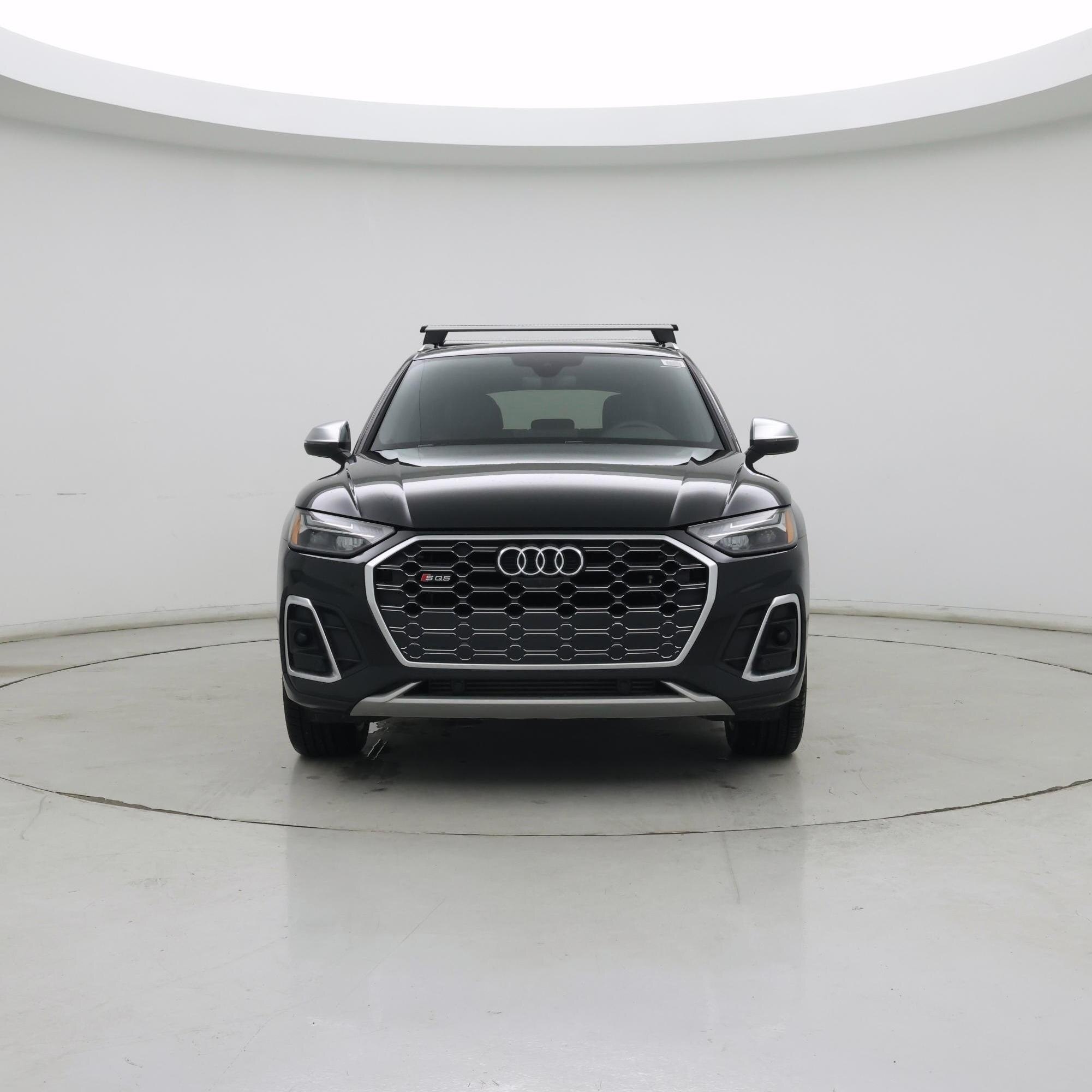 Thumbnail: 2022 Audi SQ5 - 5