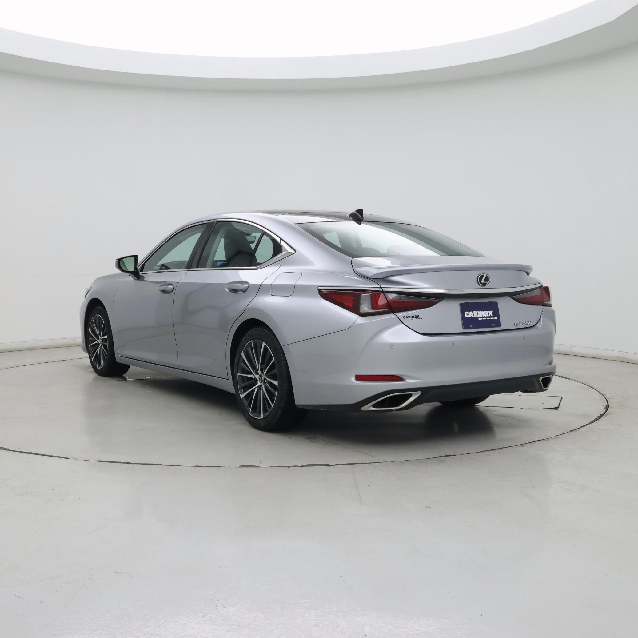 Thumbnail: 2022 Lexus ES - 2