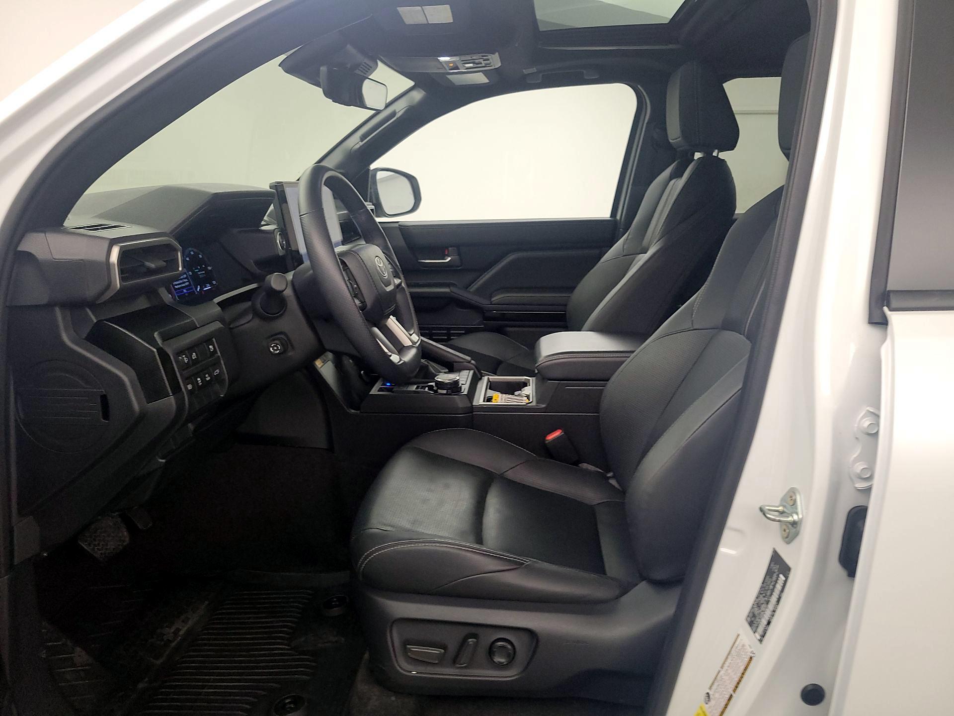 Thumbnail: 2025 Toyota 4Runner - 11