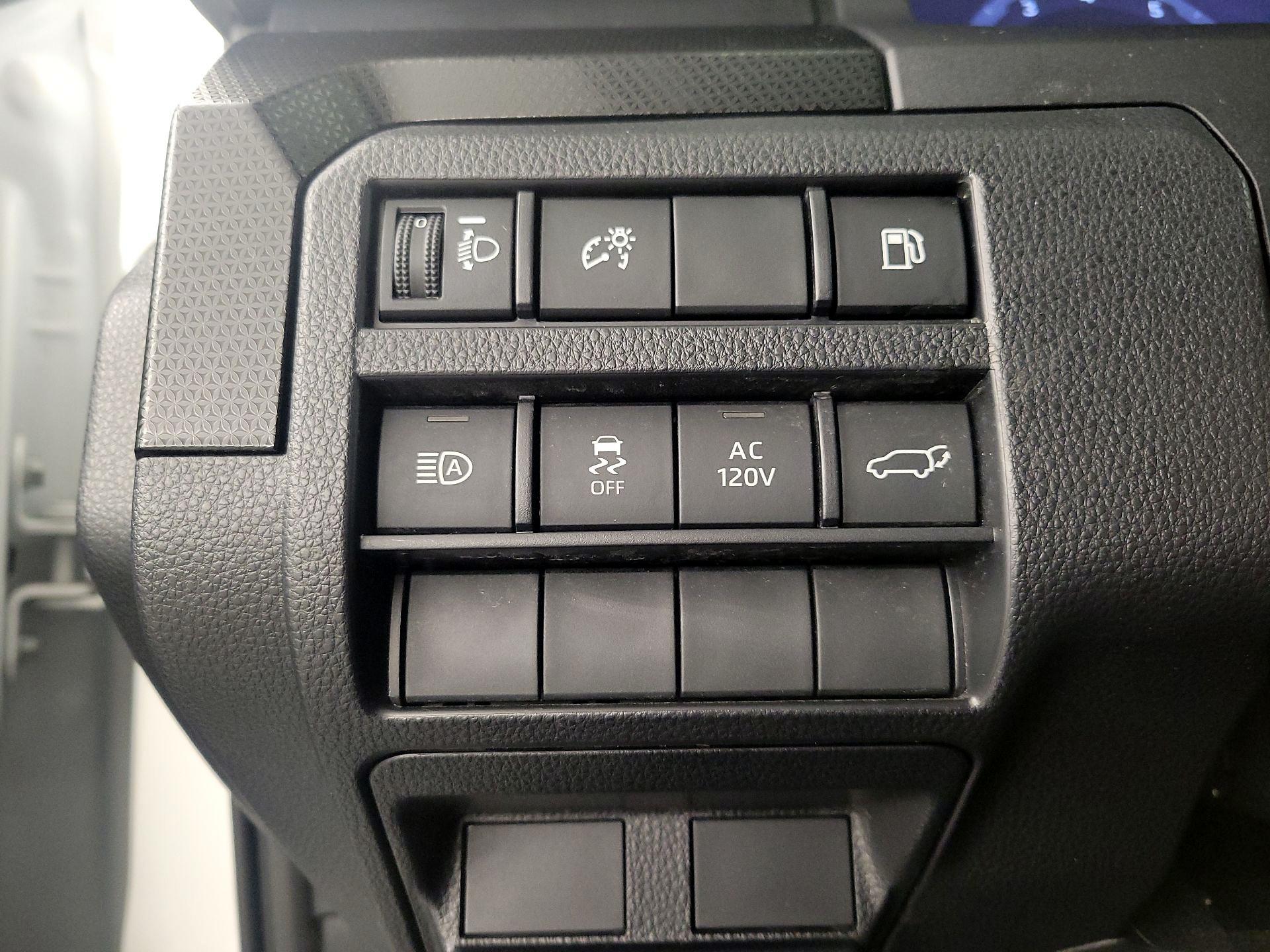 Thumbnail: 2025 Toyota 4Runner - 13