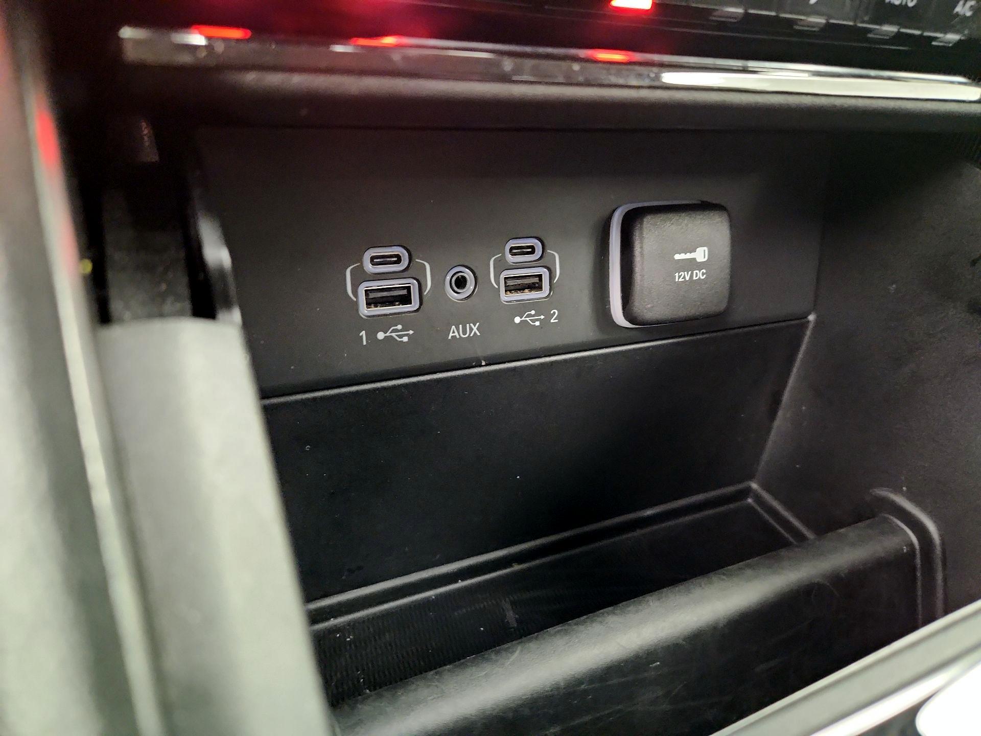 Thumbnail: 2024 Jeep Grand Cherokee - 18