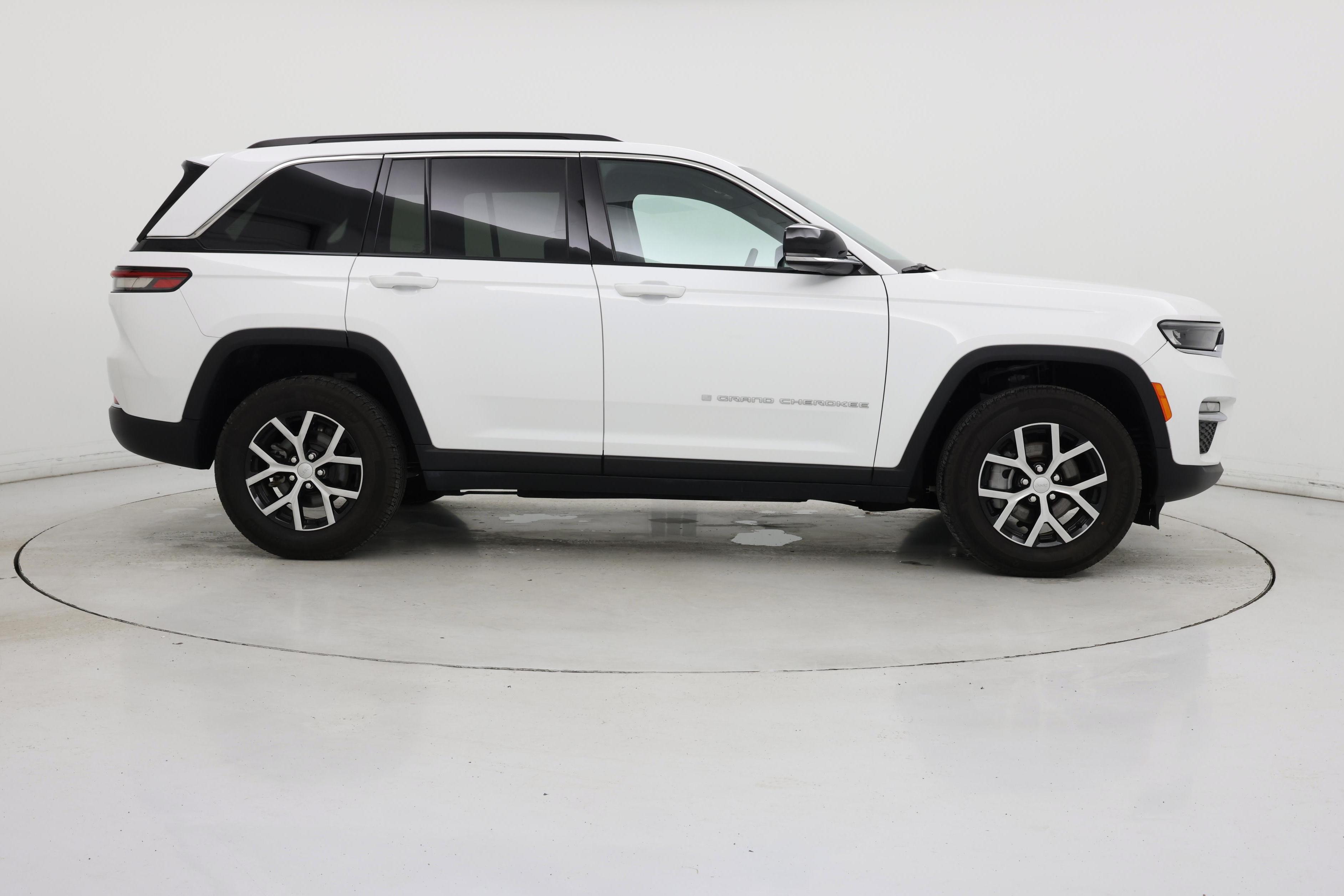 Thumbnail: 2024 Jeep Grand Cherokee - 7