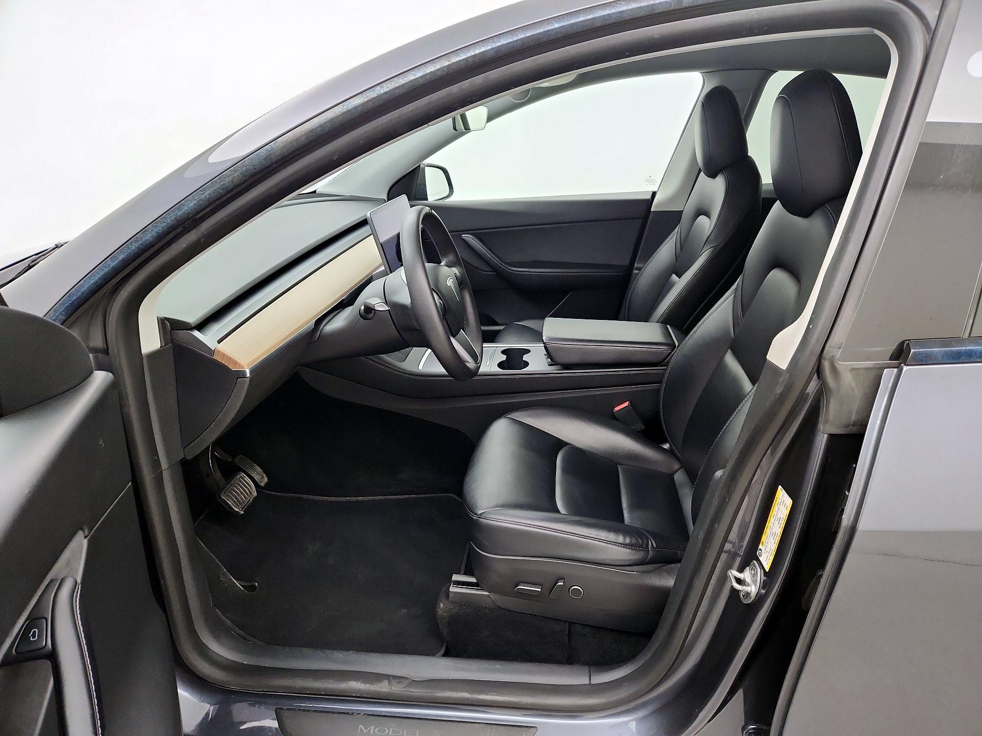 Thumbnail: 2022 Tesla Model Y - 11