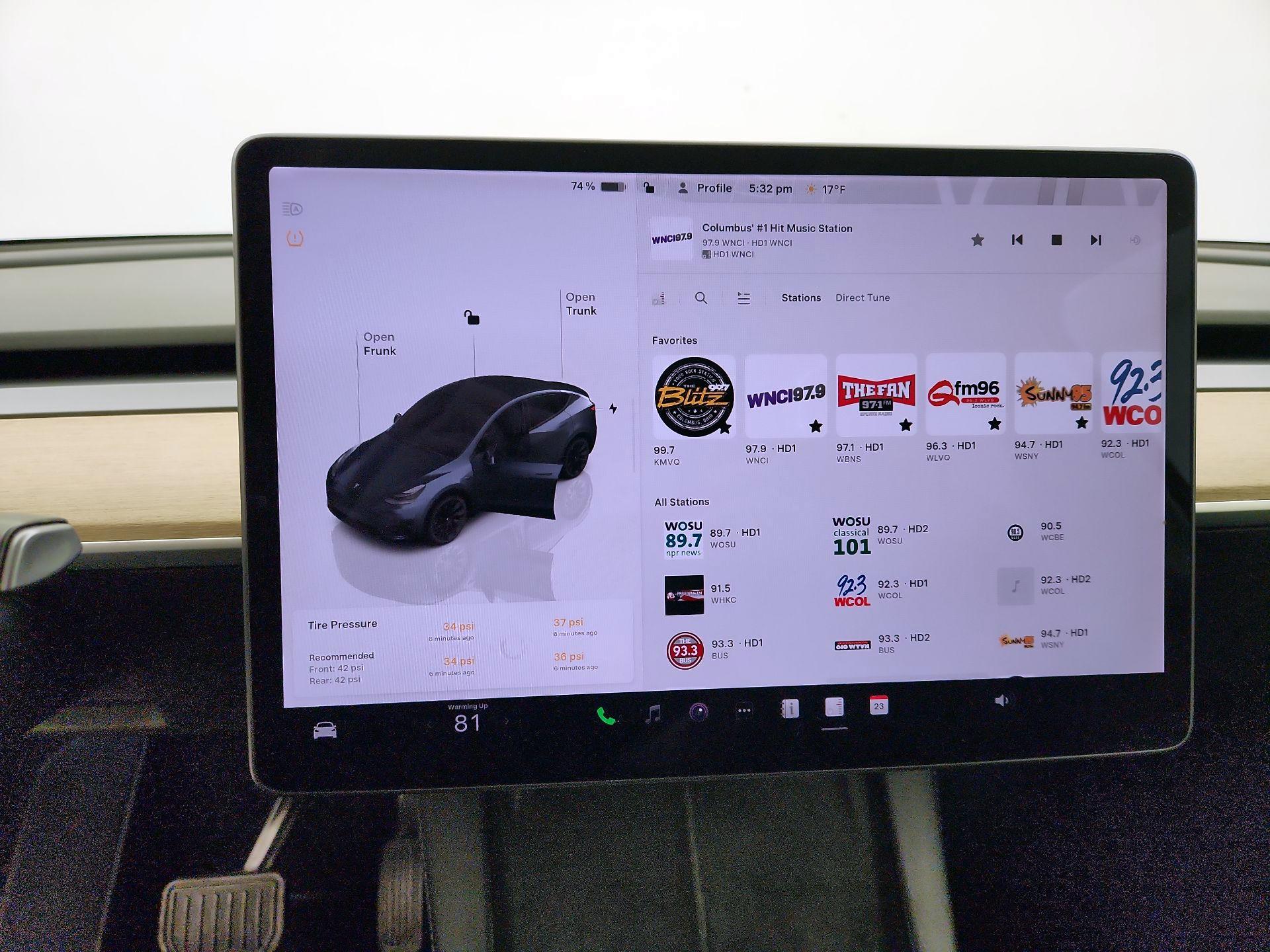 Thumbnail: 2022 Tesla Model Y - 15