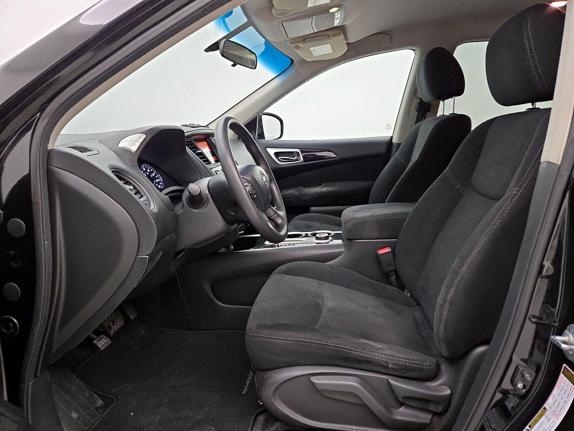 Thumbnail: 2014 Nissan Pathfinder - 11