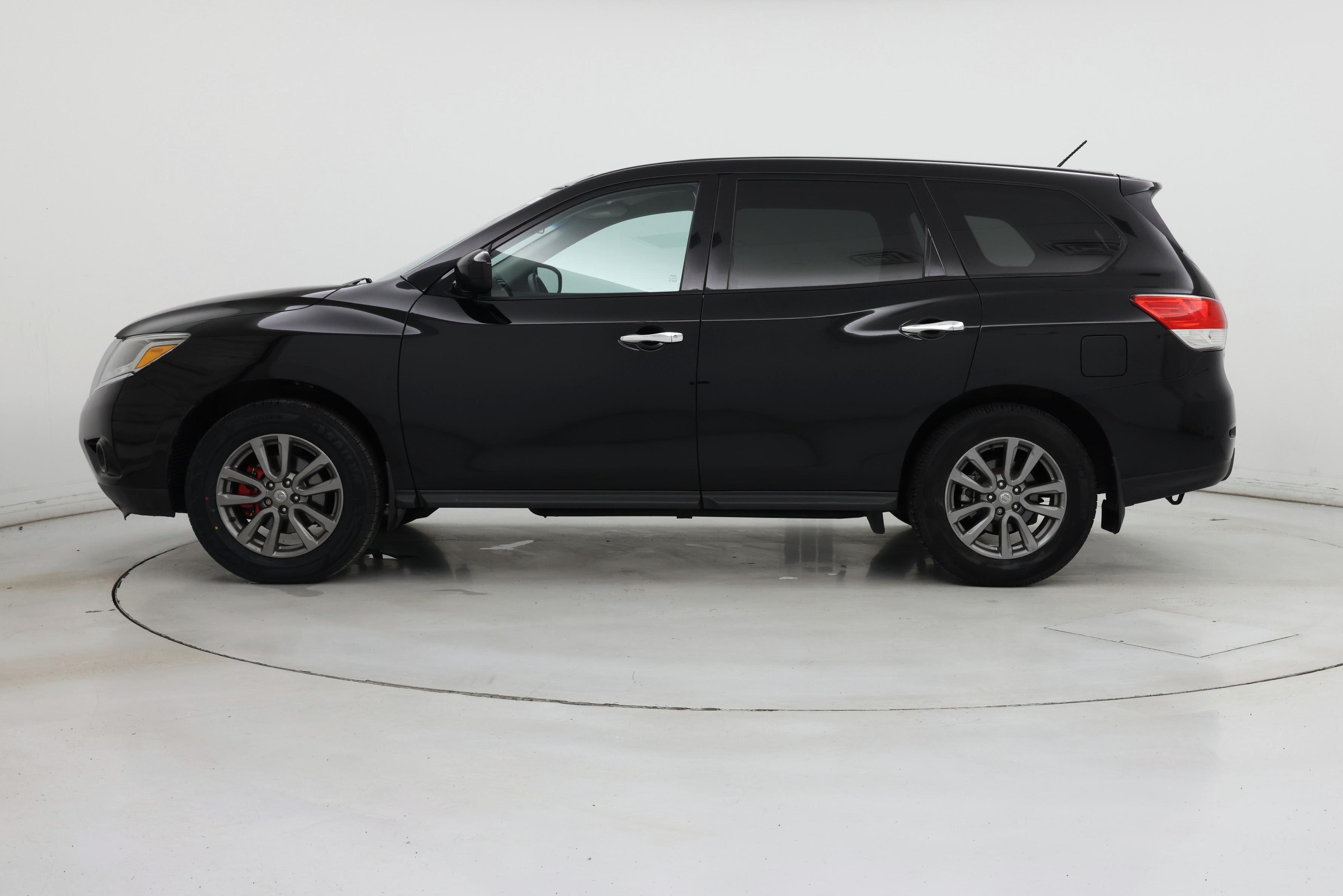 Thumbnail: 2014 Nissan Pathfinder - 3