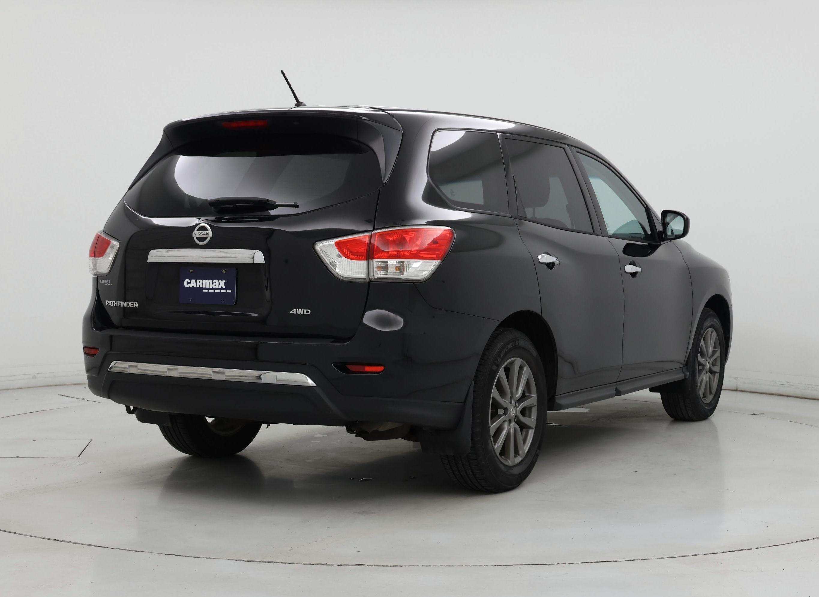 Thumbnail: 2014 Nissan Pathfinder - 8