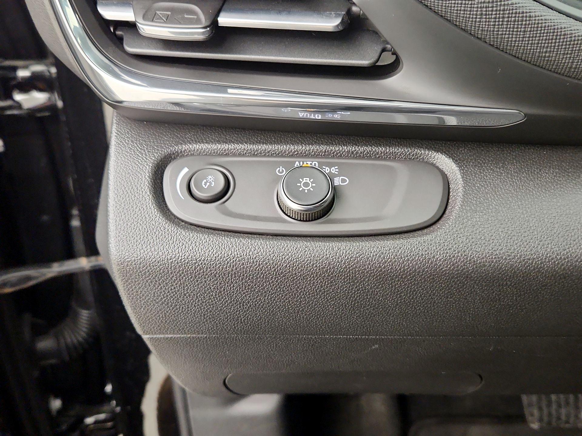 Thumbnail: 2024 Buick Envista - 13