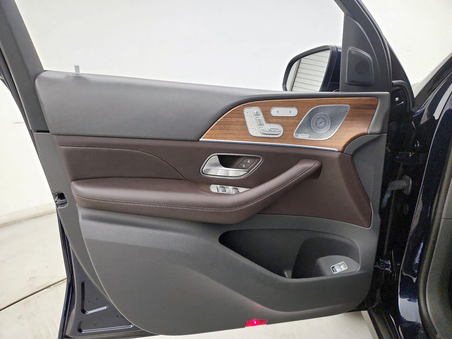 Thumbnail: 2020 Mercedes-Benz GLE - 12