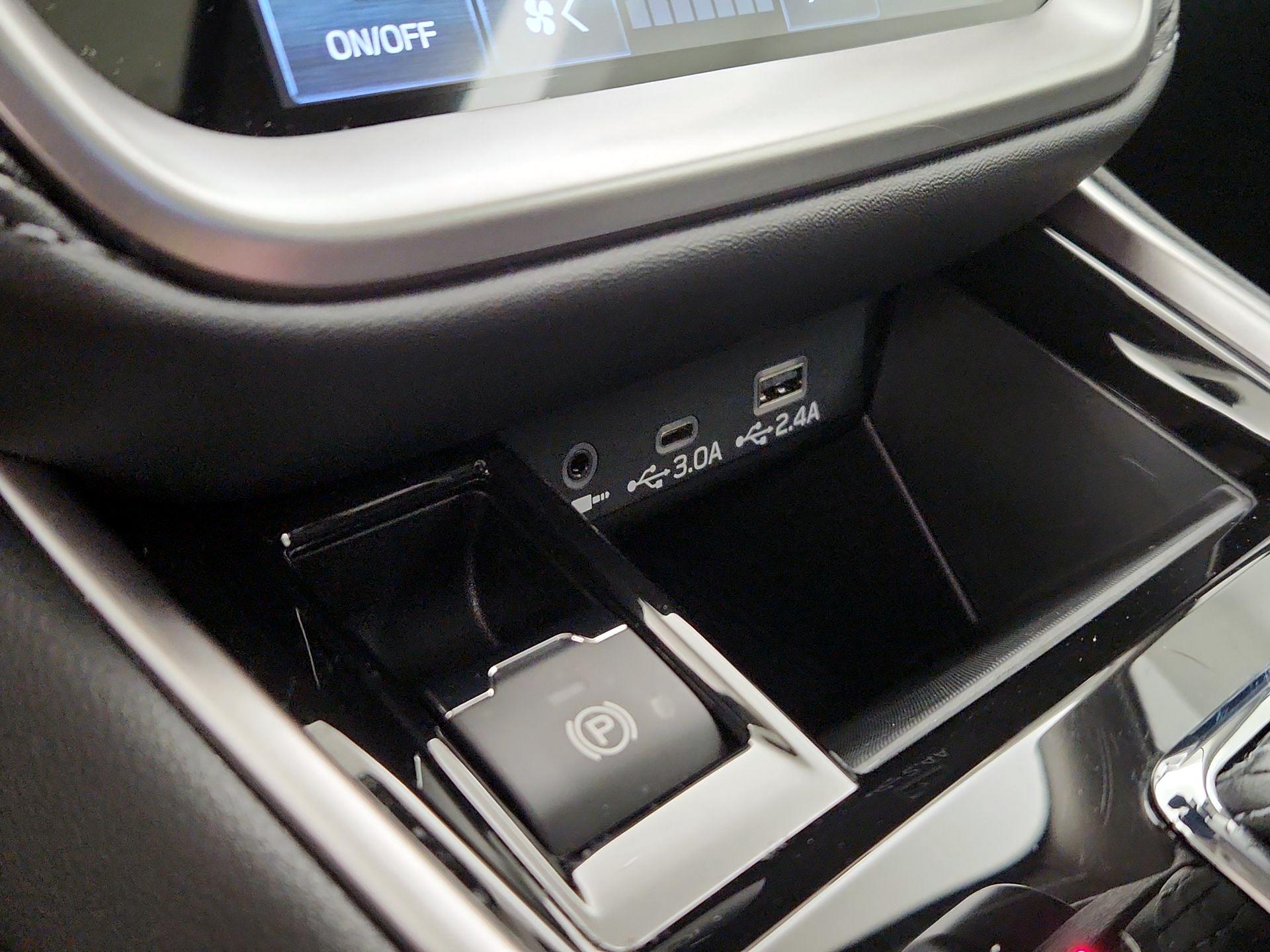 Thumbnail: 2025 Subaru Outback - 19