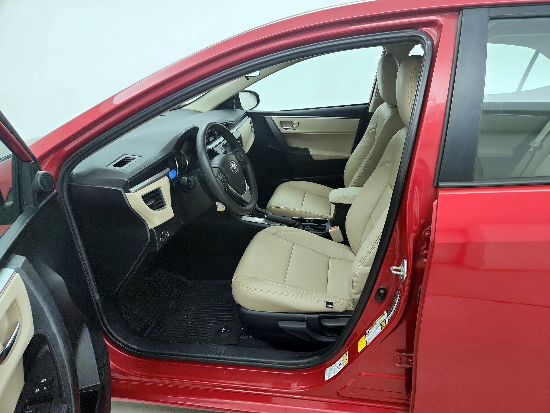 Thumbnail: 2015 Toyota Corolla - 11