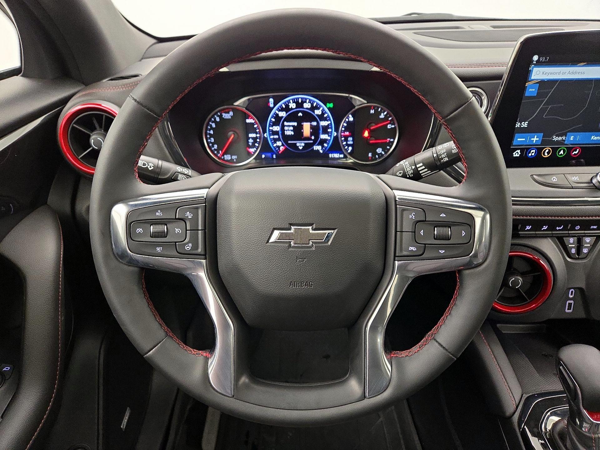 Thumbnail: 2023 Chevrolet Blazer - 10